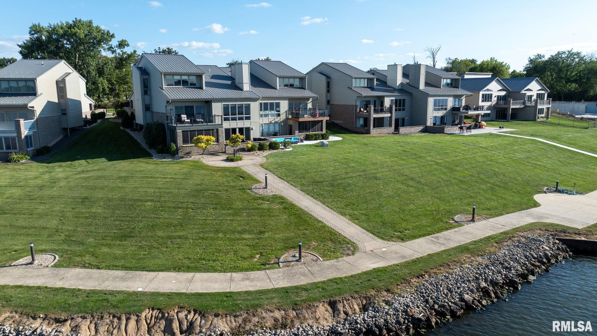 315 Harbor Point Place Unit: 315