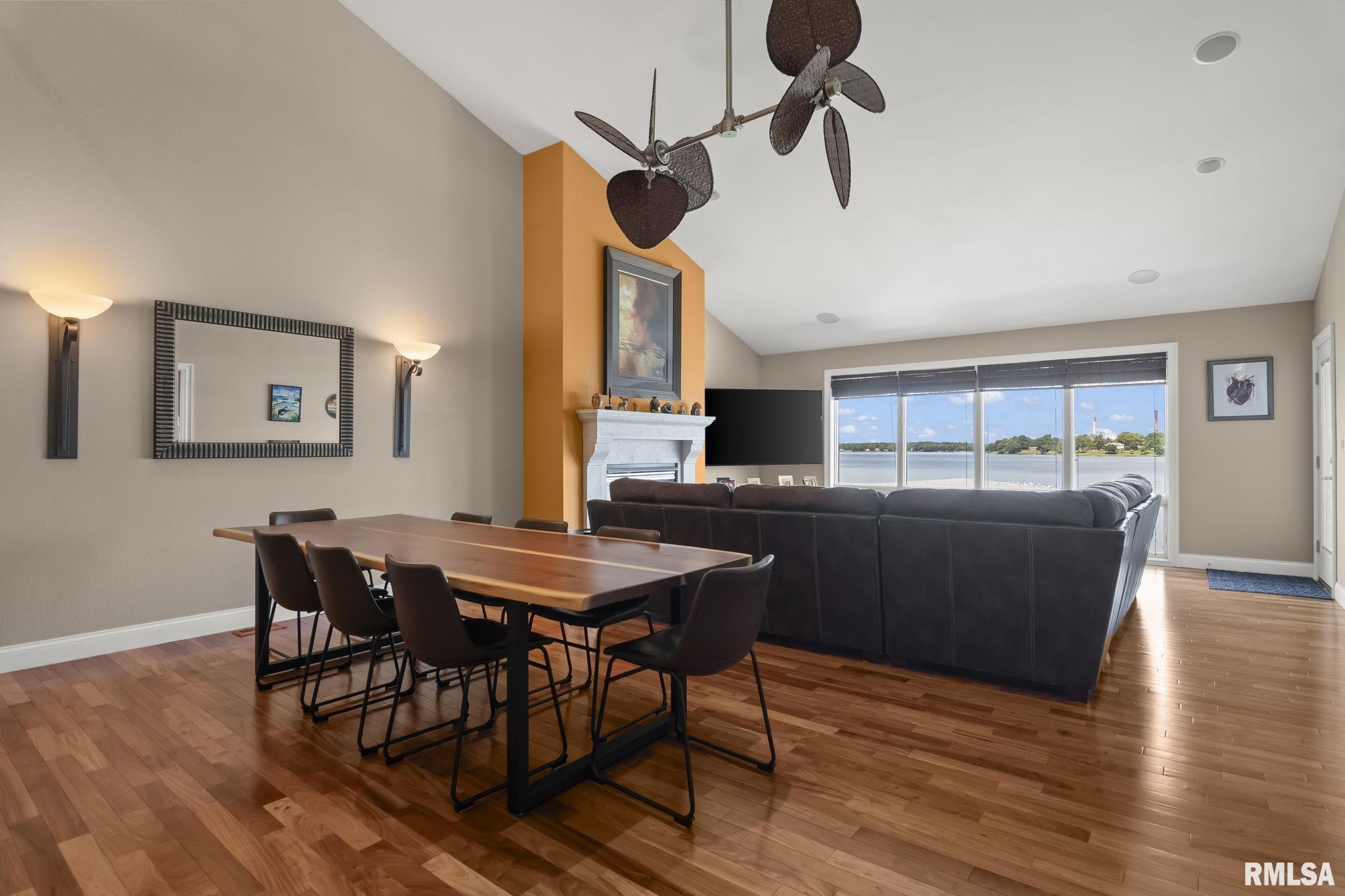 315 Harbor Point Place Unit: 315