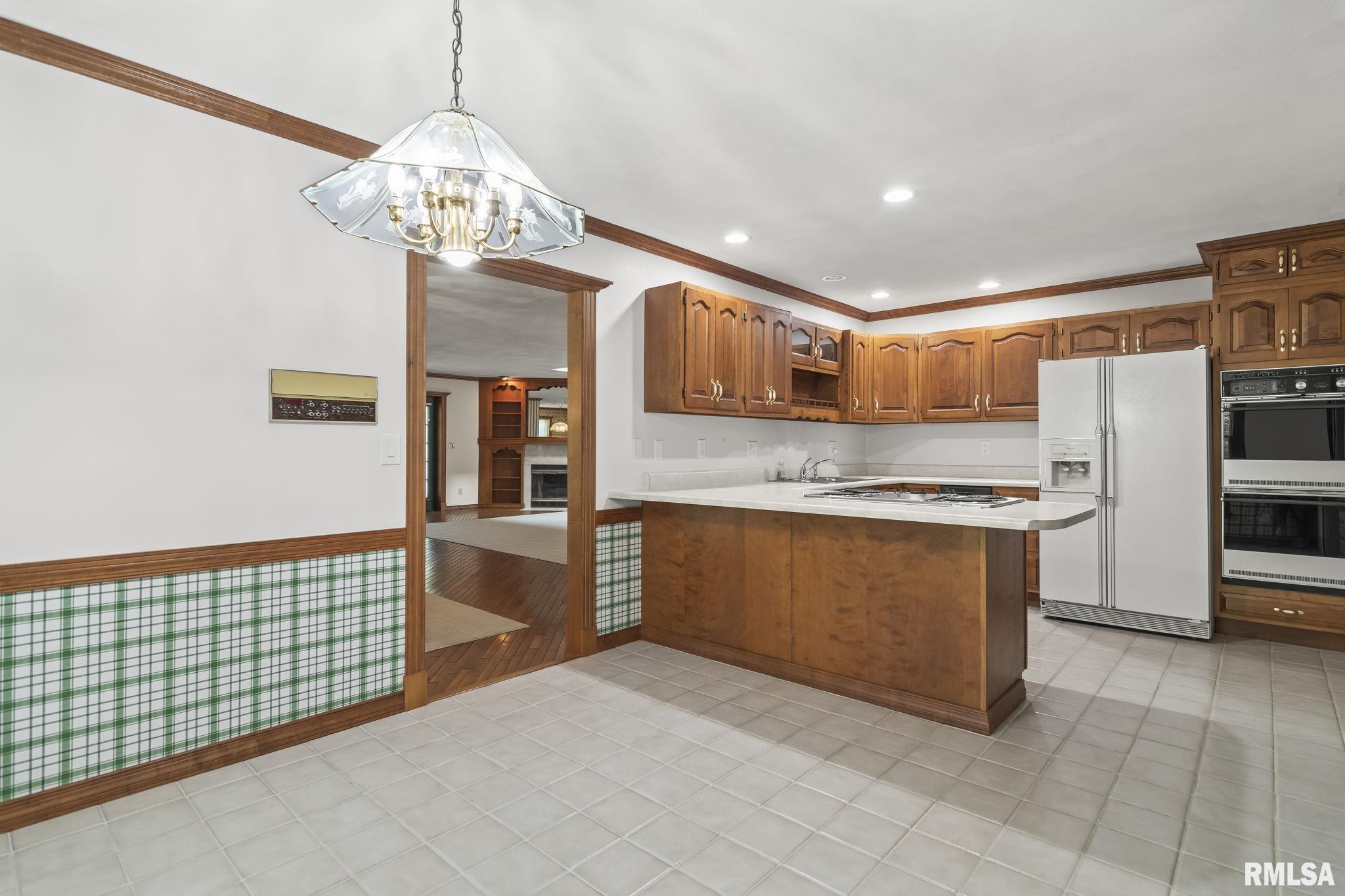 1808 CHERRY Road Unit: 8