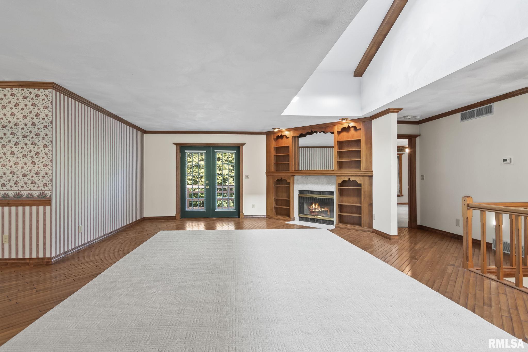 1808 CHERRY Road Unit: 8
