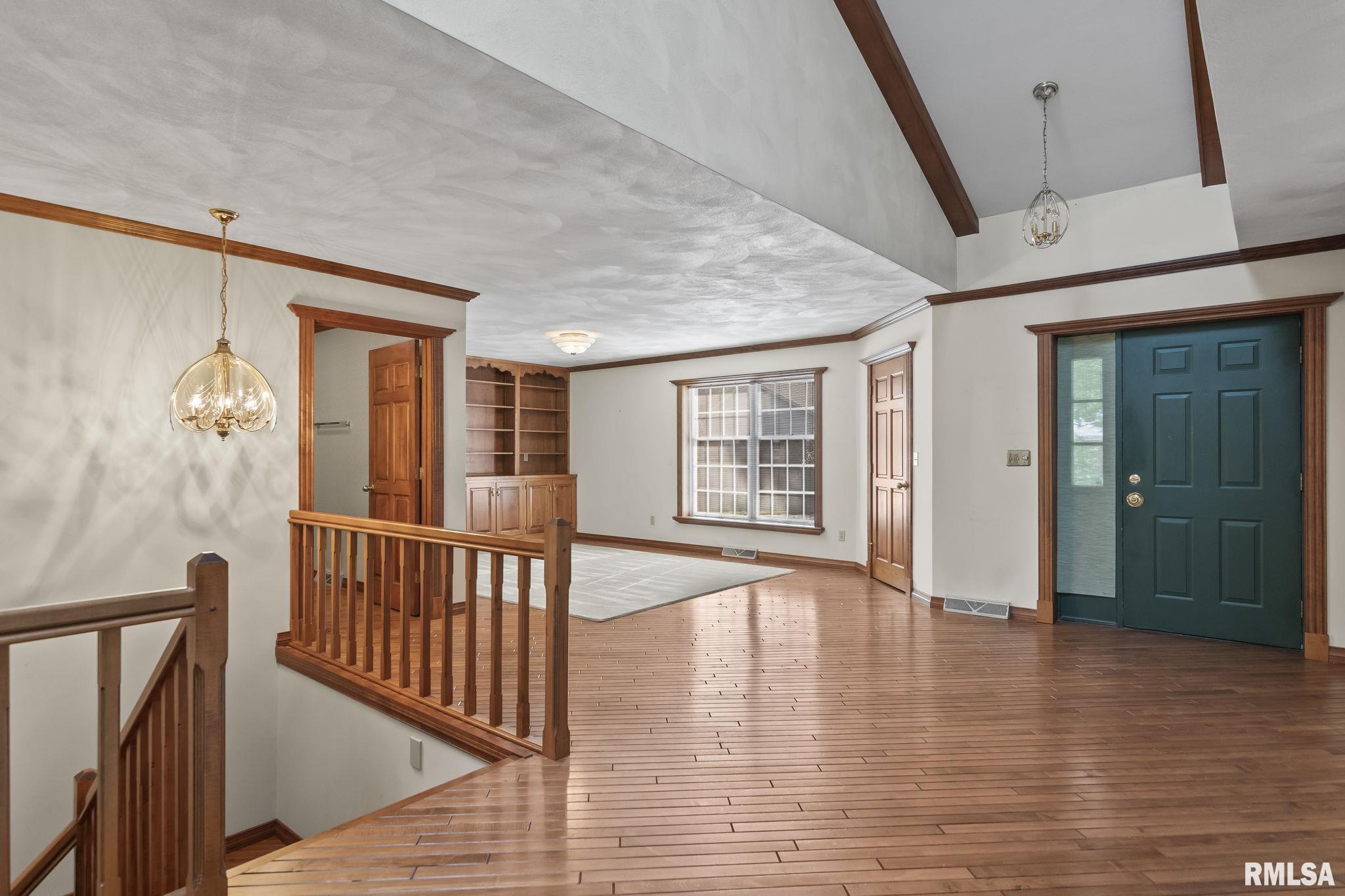 1808 CHERRY Road Unit: 8