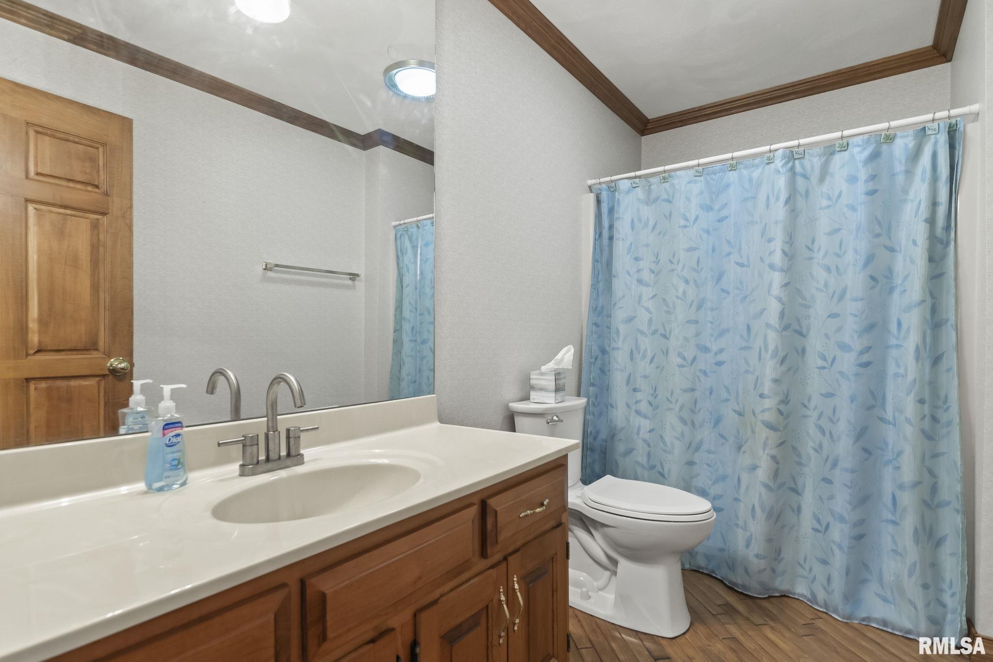 1808 CHERRY Road Unit: 8
