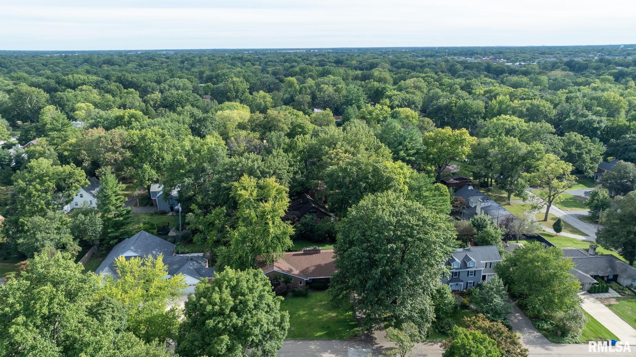 26 PINE TREE Drive