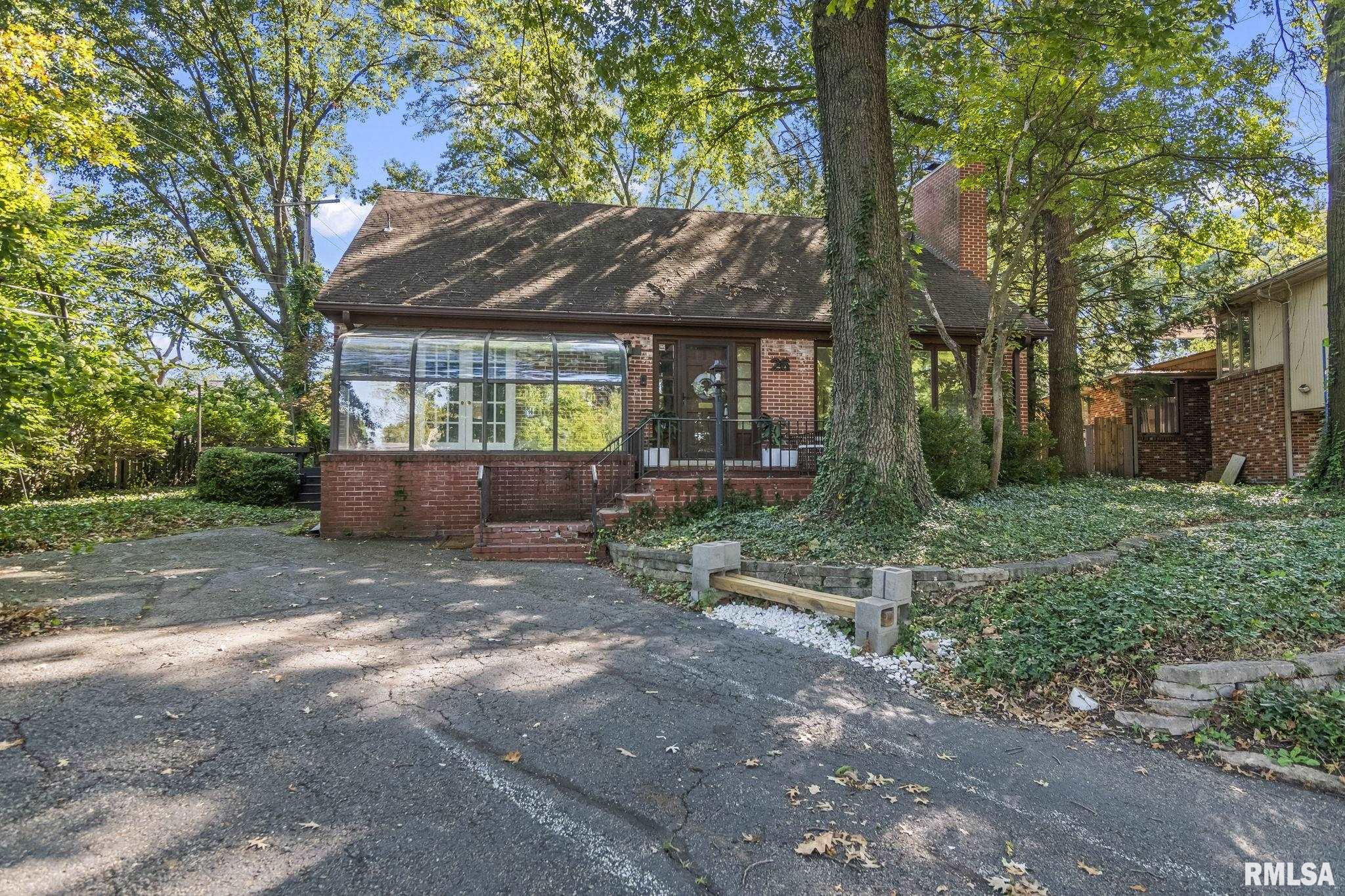26 PINE TREE Drive