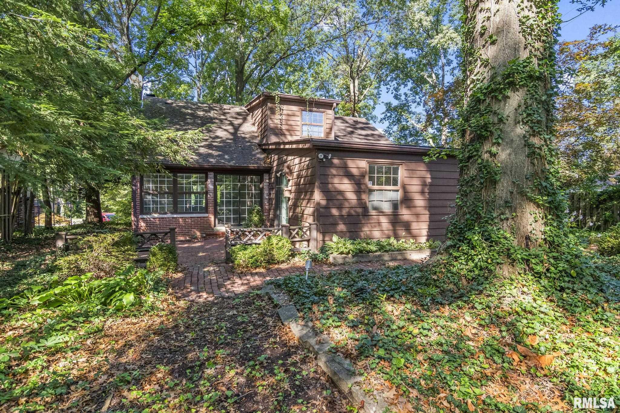 26 PINE TREE Drive