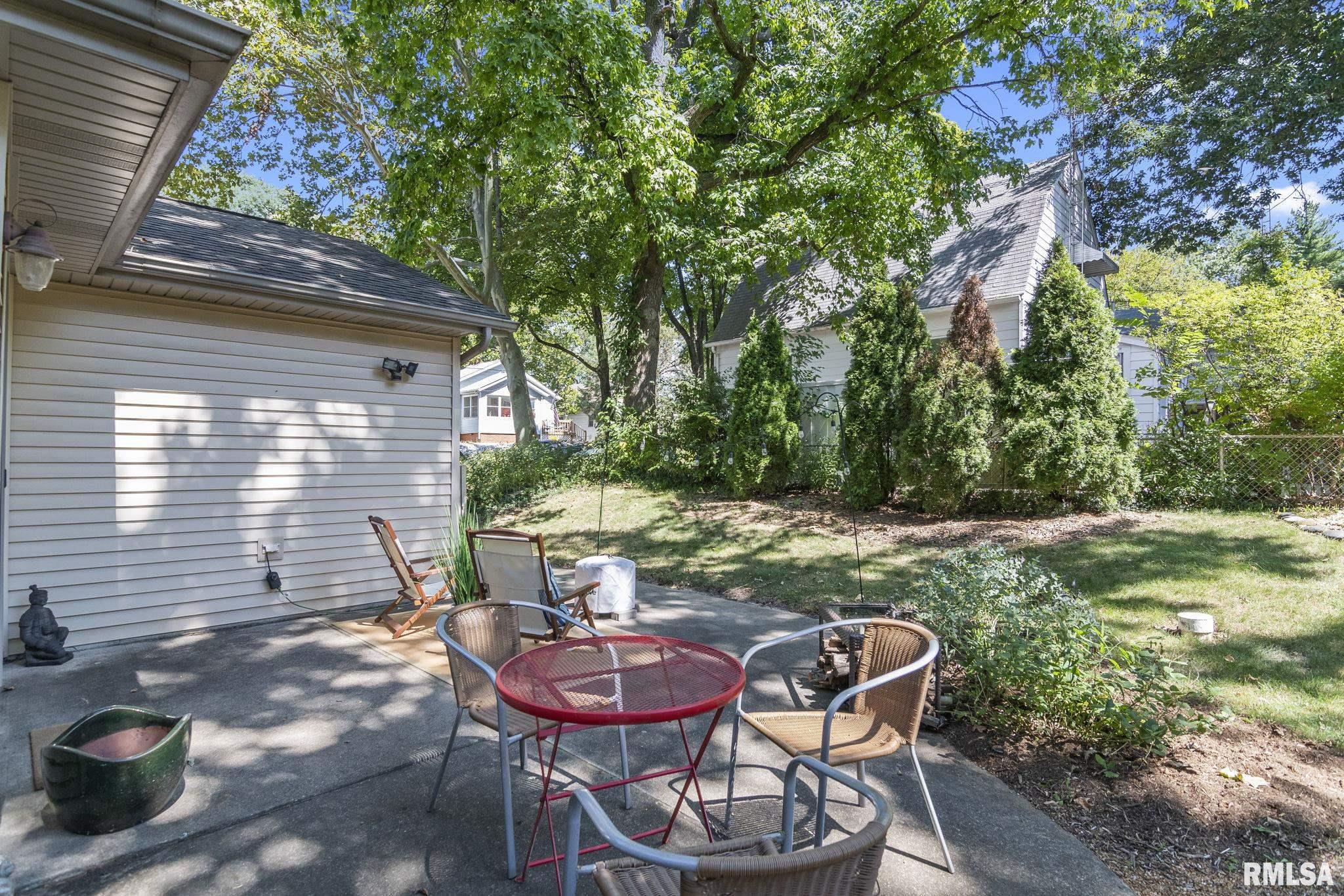 1638 N 5TH Street