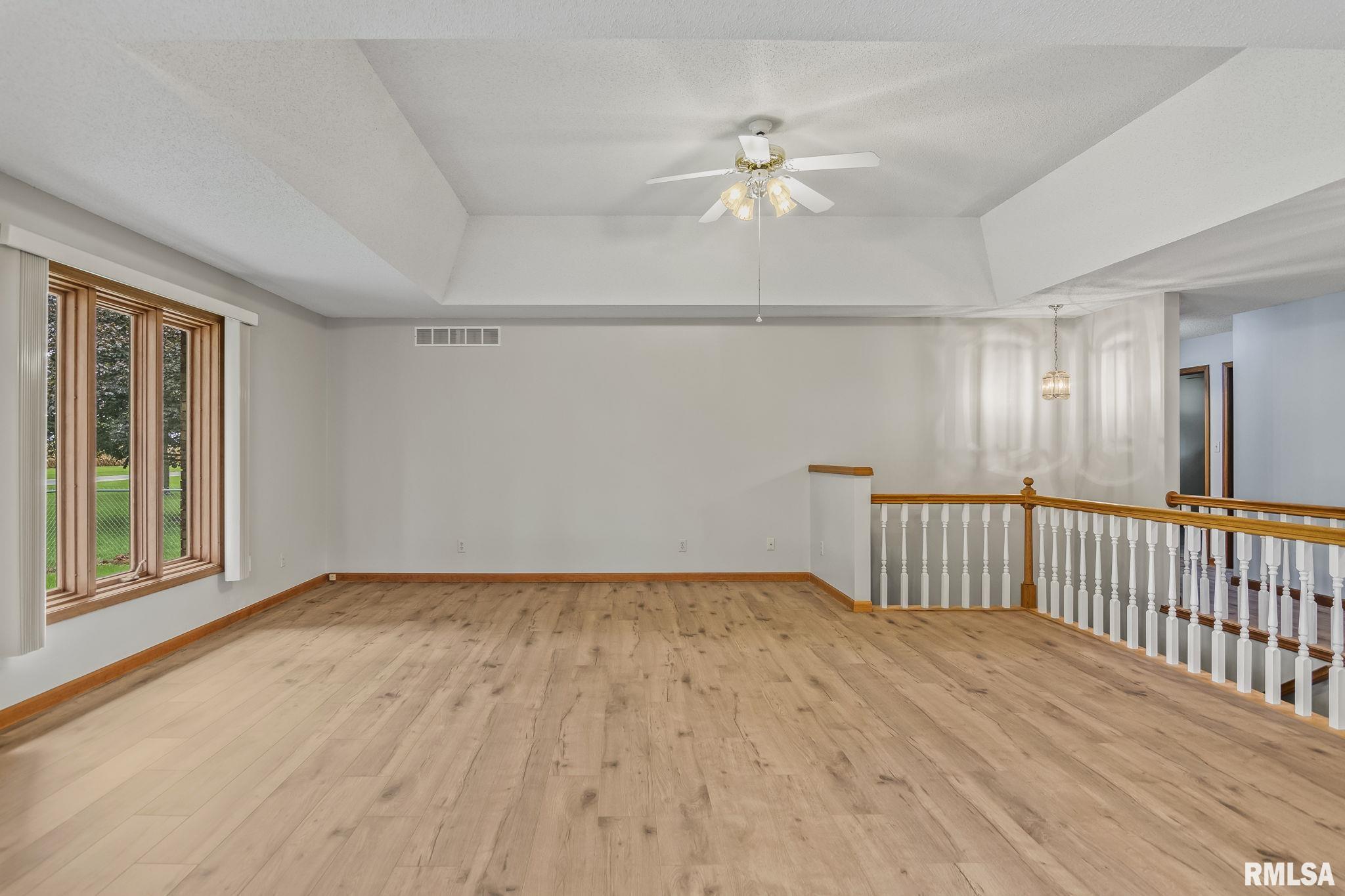 60 Heirloom Terrace