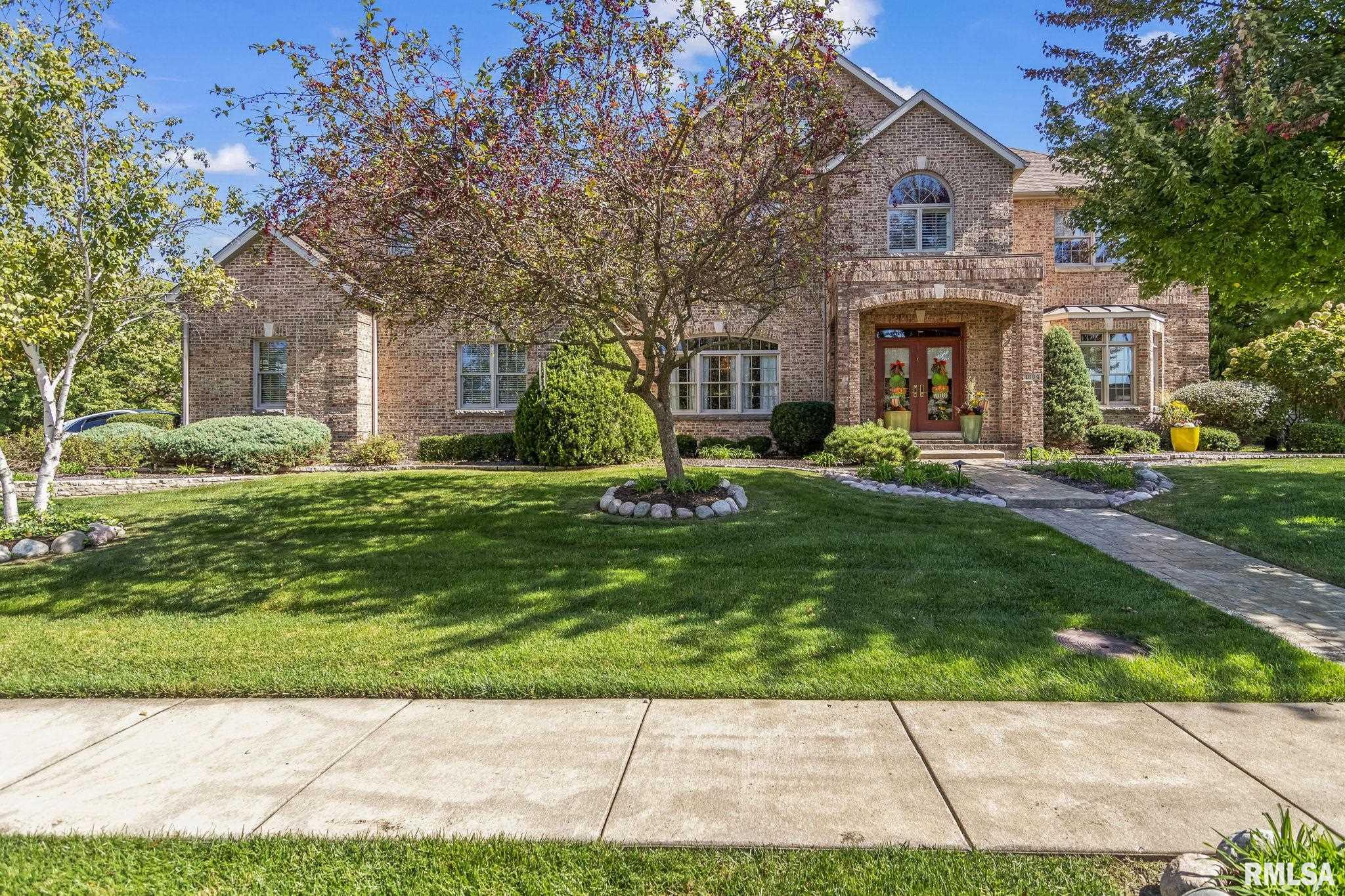1604 HUBBARD Lane