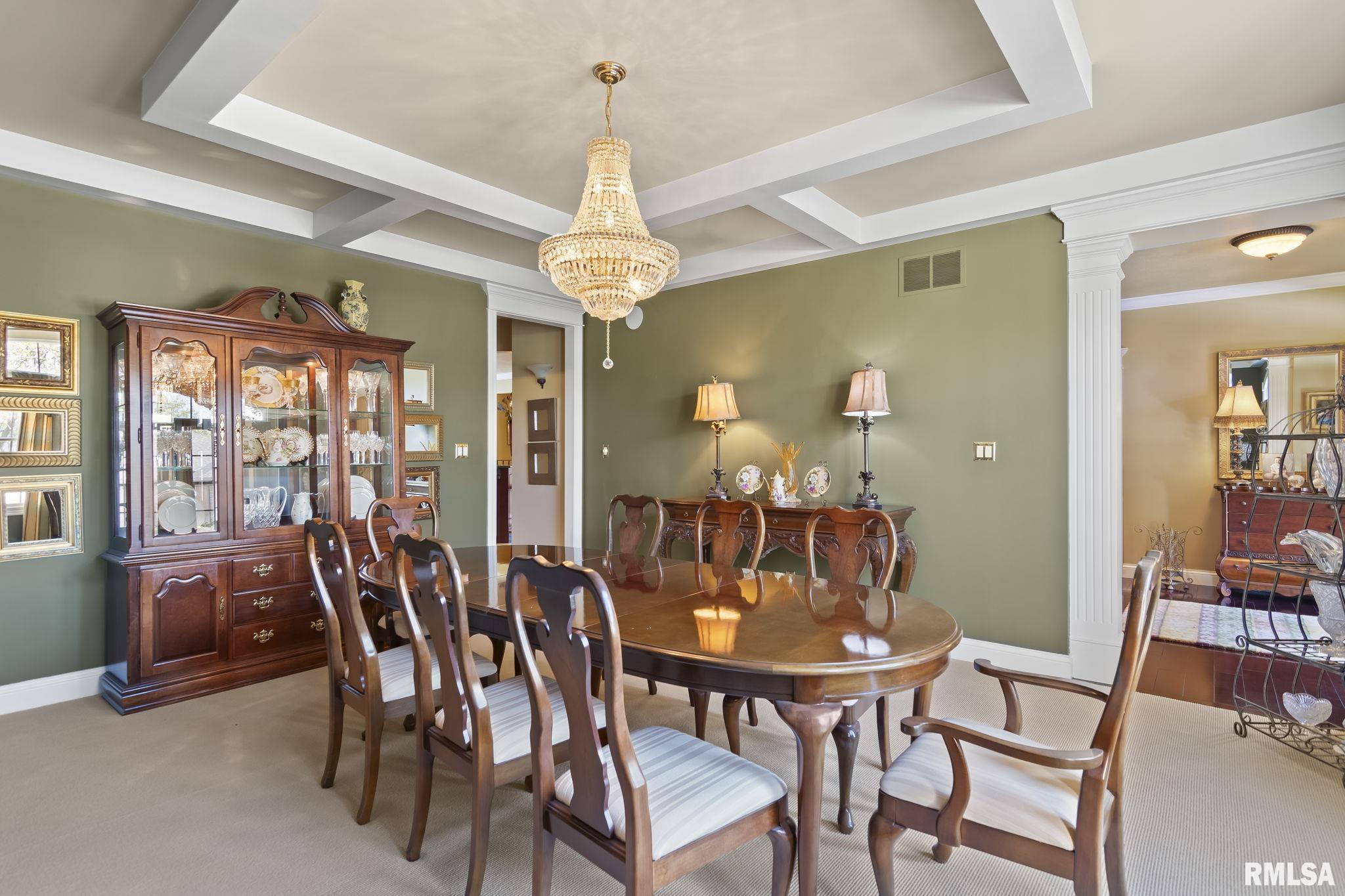 1604 HUBBARD Lane