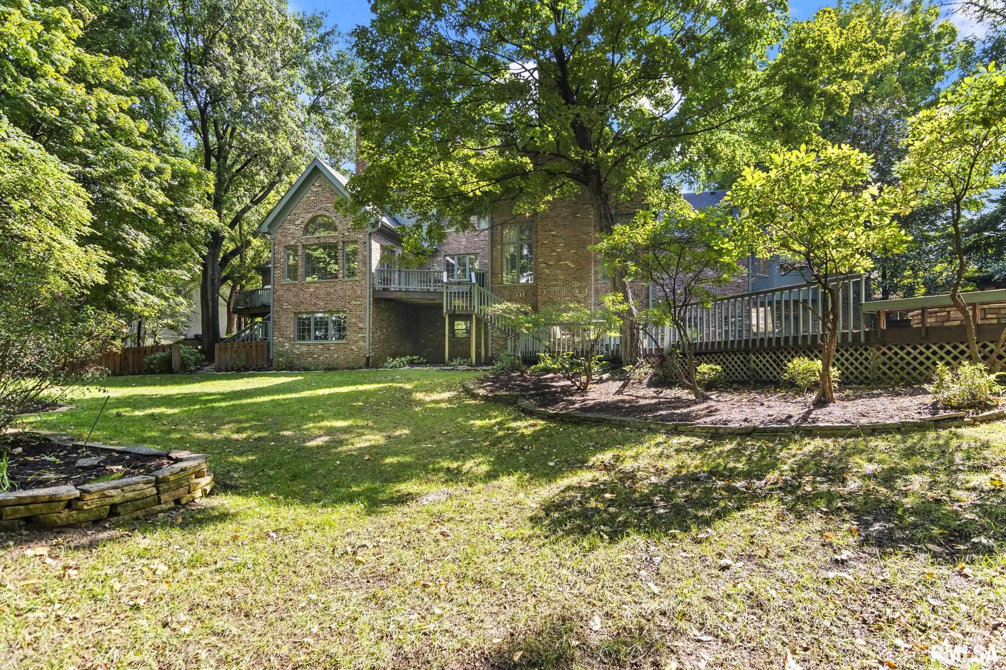843 COVENTRY Point