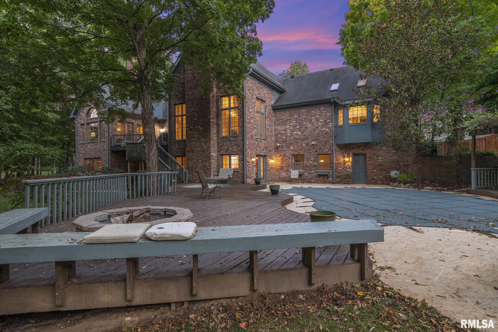 843 COVENTRY Point
