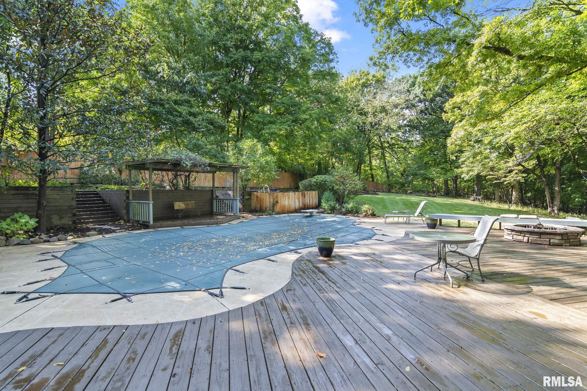 843 COVENTRY Point