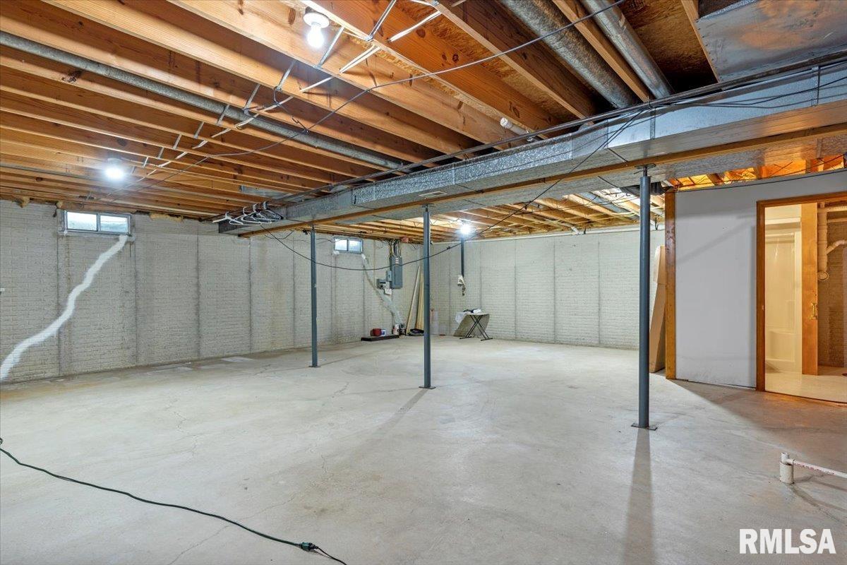 4132 Crocus Drive