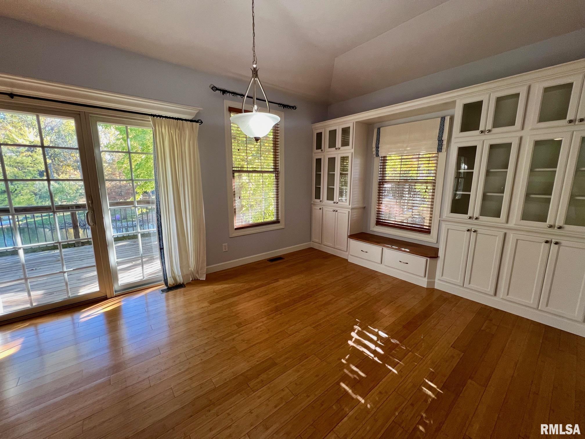 337 ELM Lane