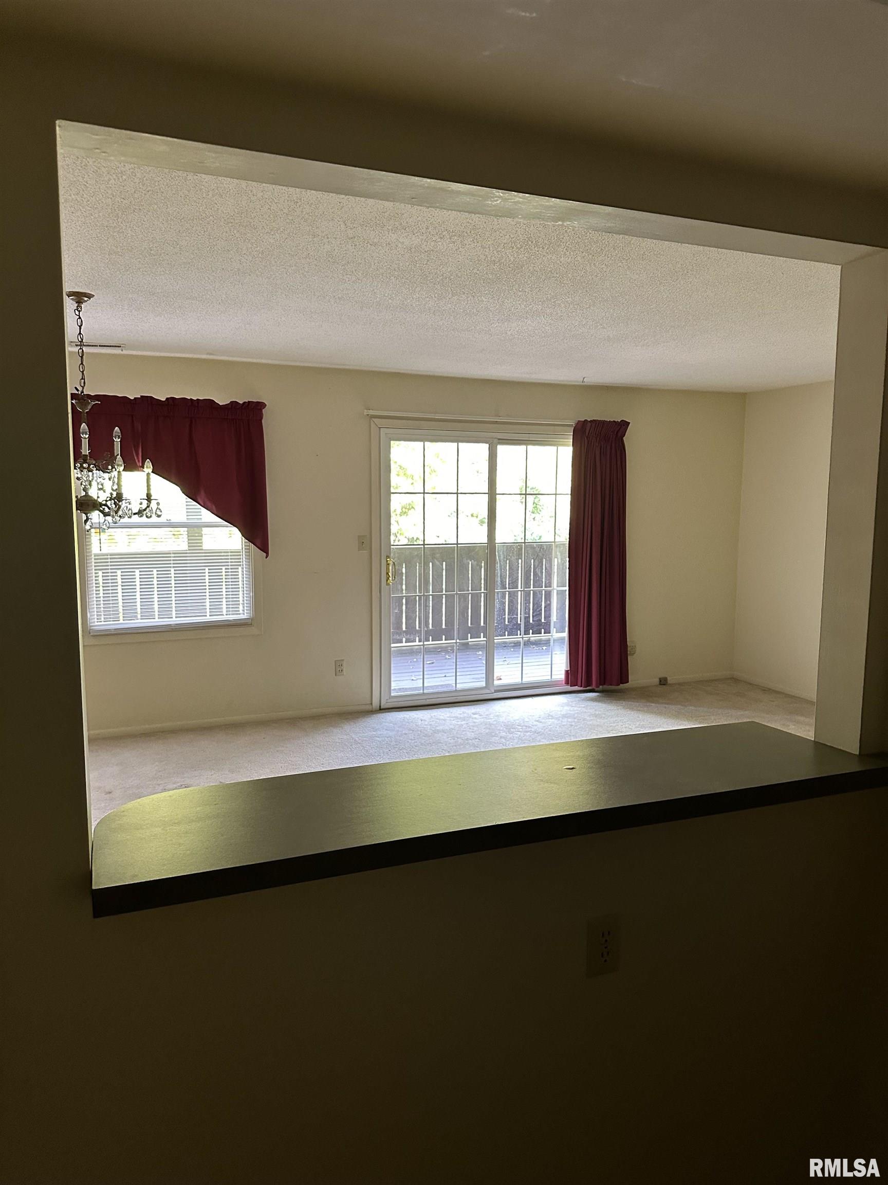 2081 W MONROE Street Unit: 2