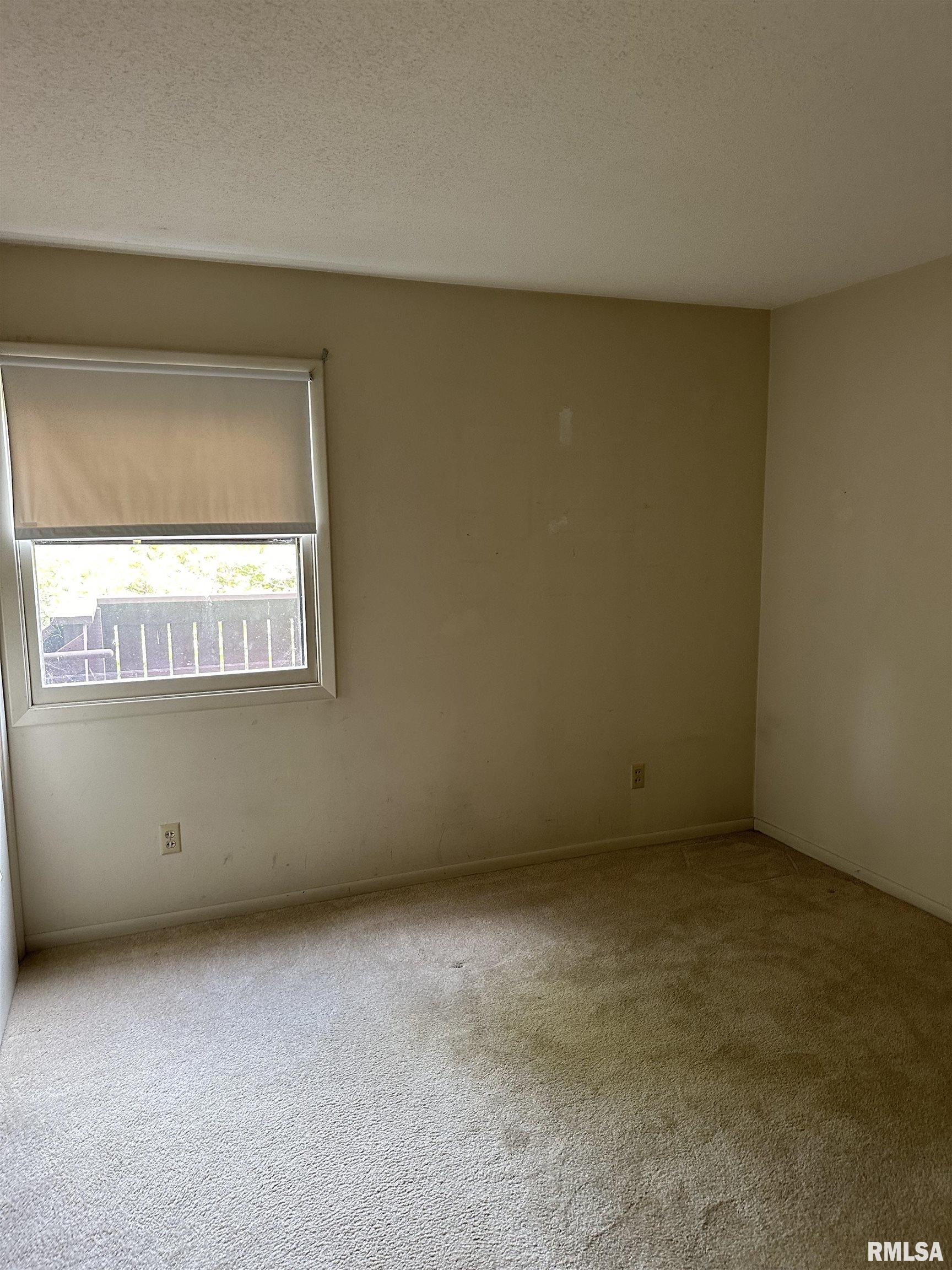 2081 W MONROE Street Unit: 2