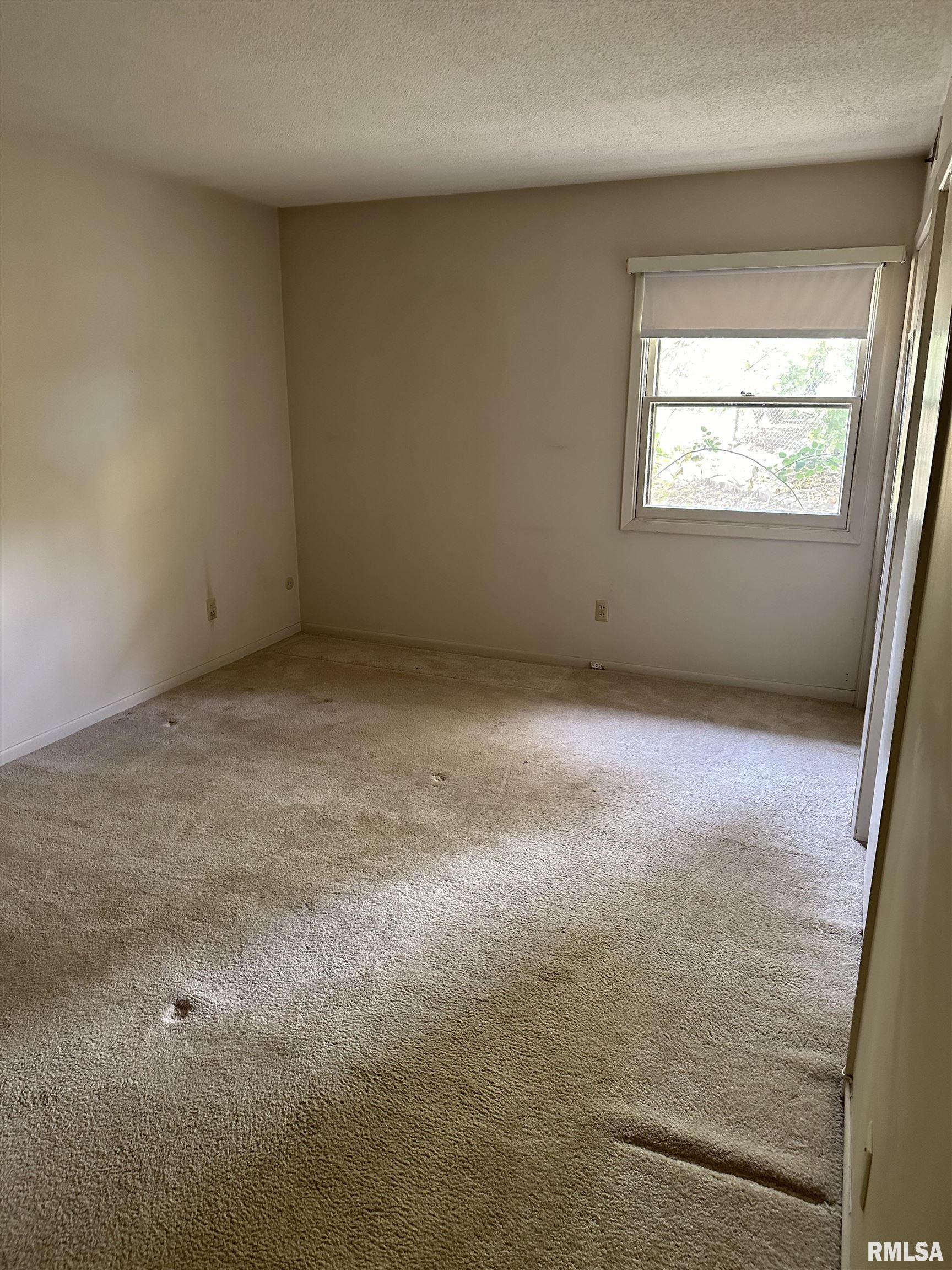 2081 W MONROE Street Unit: 2