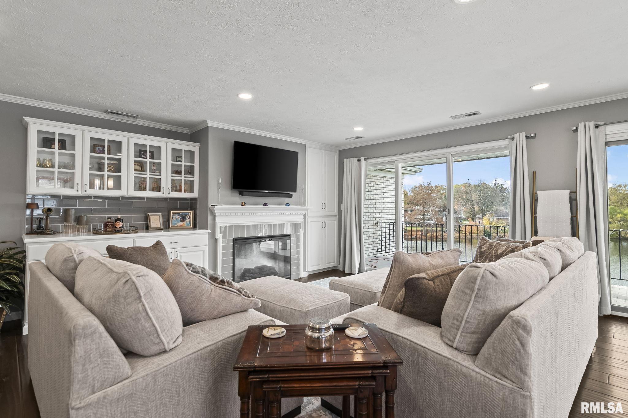 3128 Huntington Woods Drive Unit: H