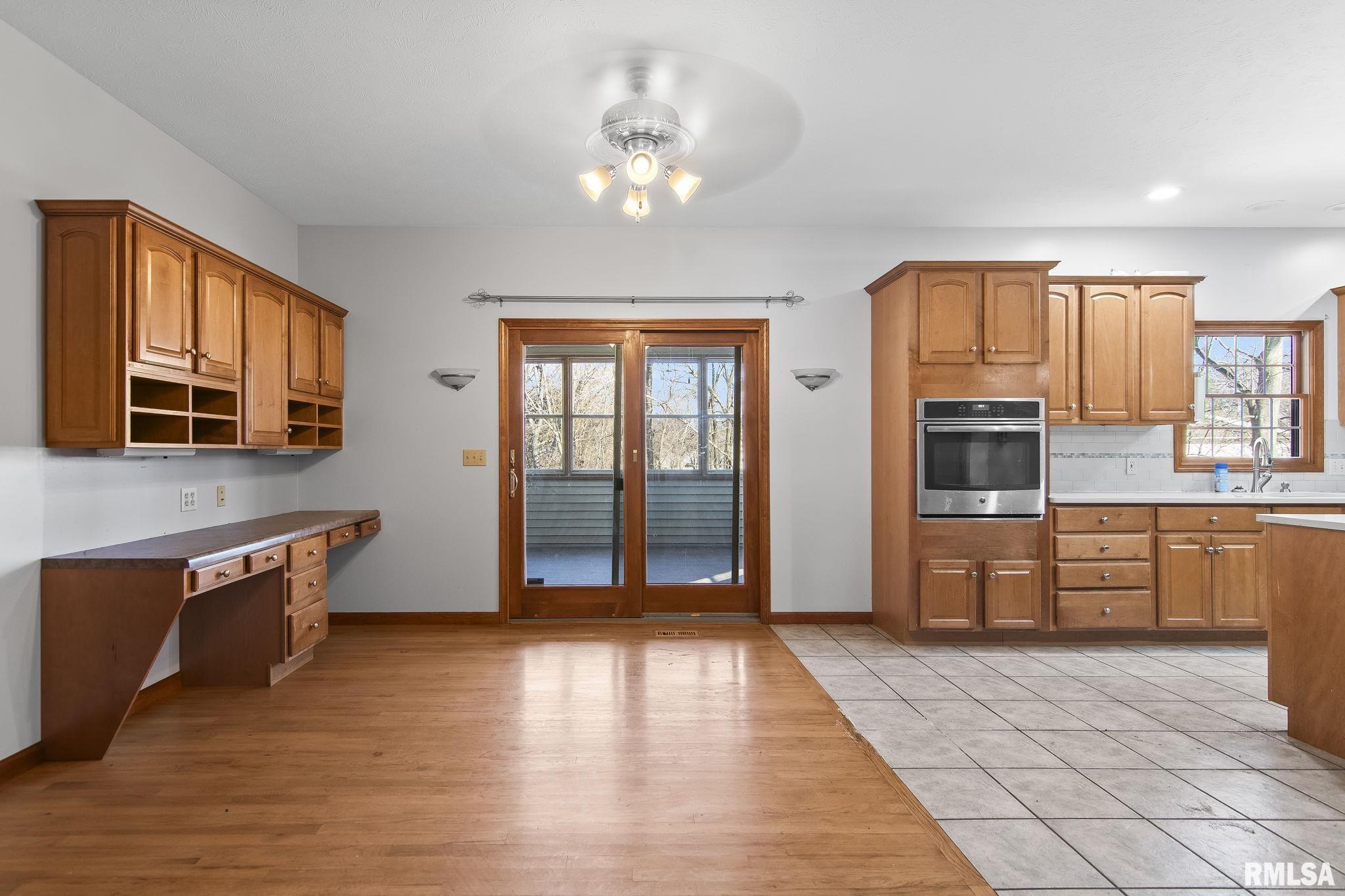 4005 Southwoods Road