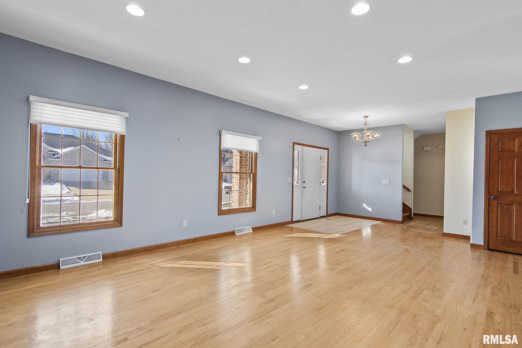 4005 Southwoods Road