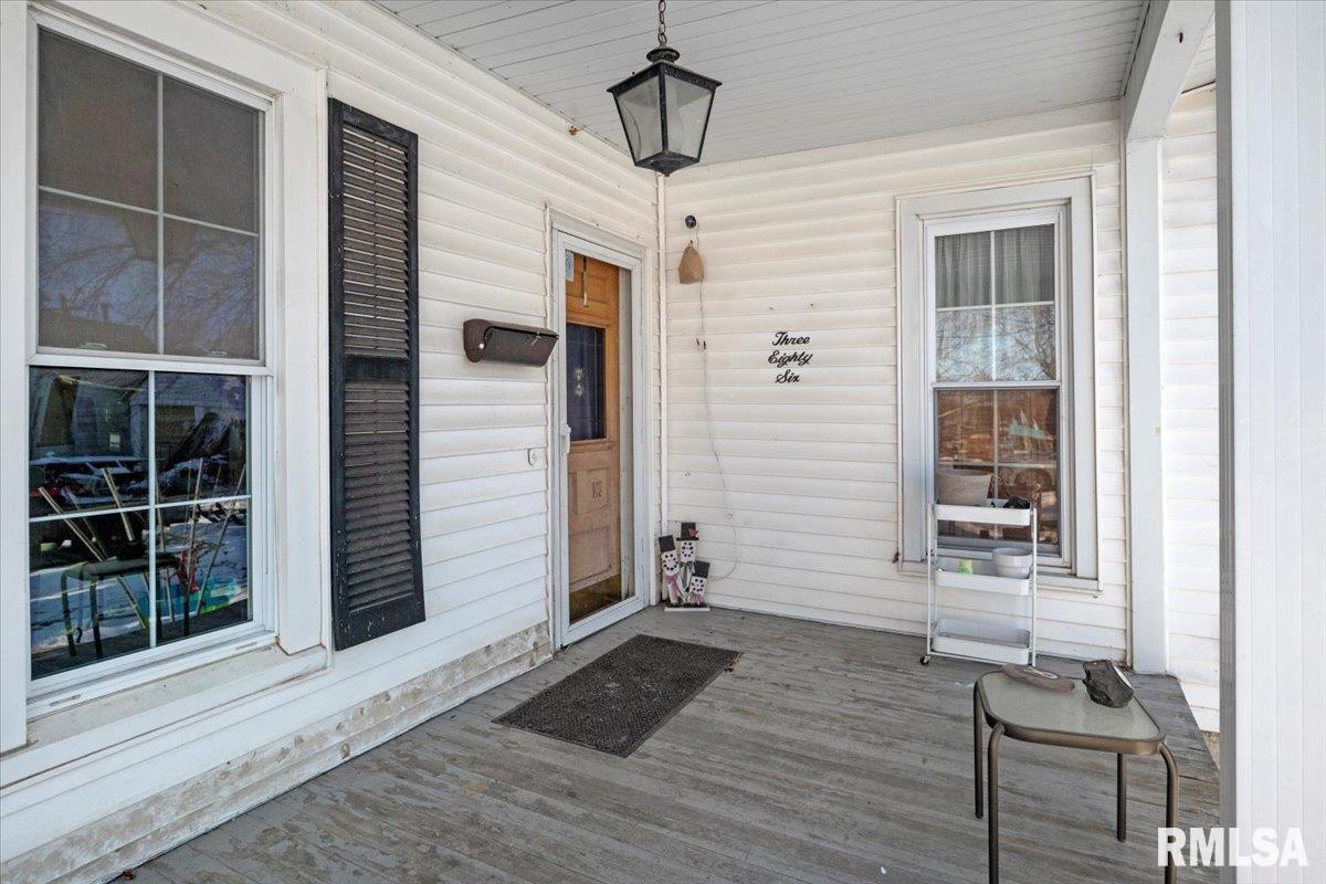 386 W Prairie Street