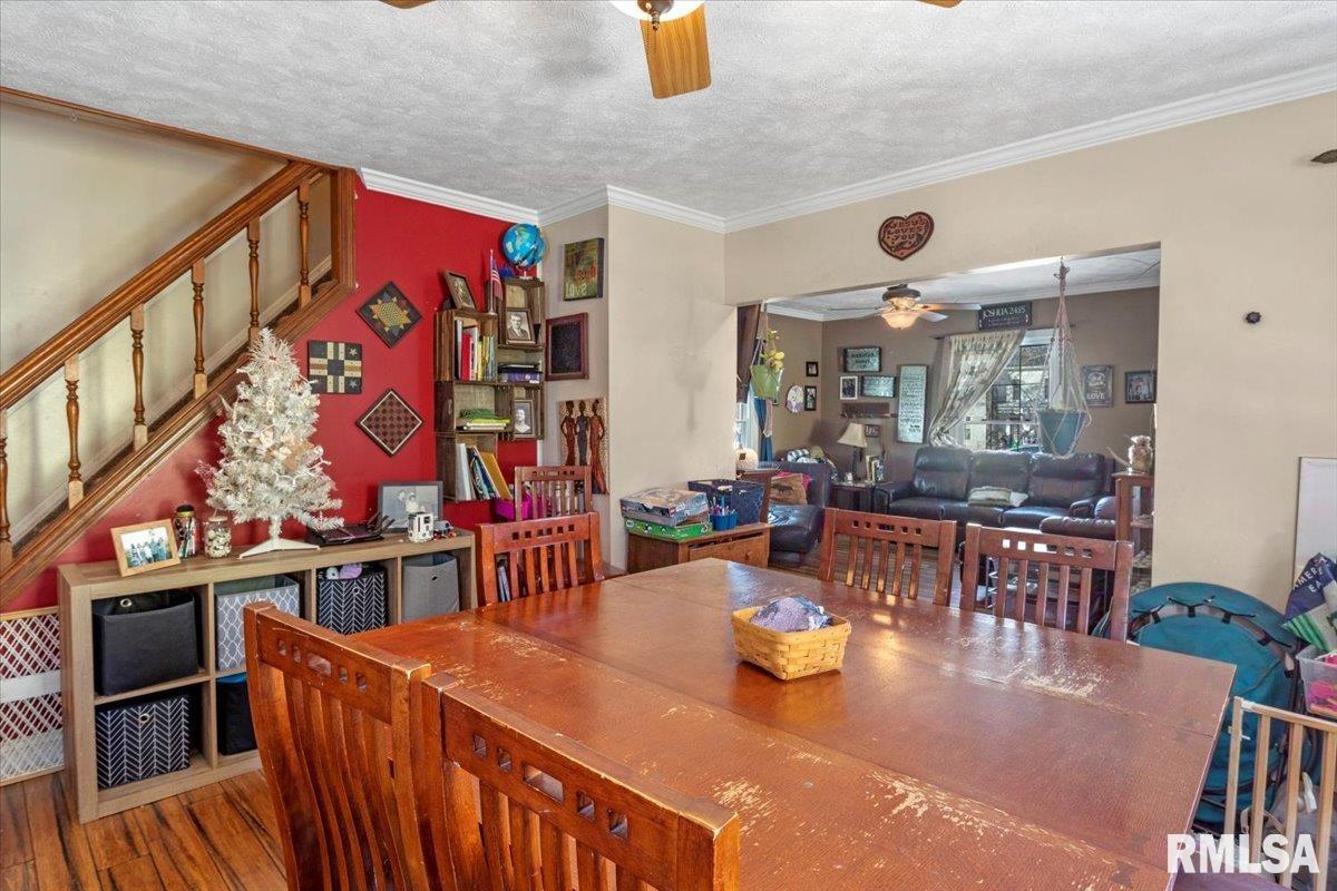 386 W Prairie Street