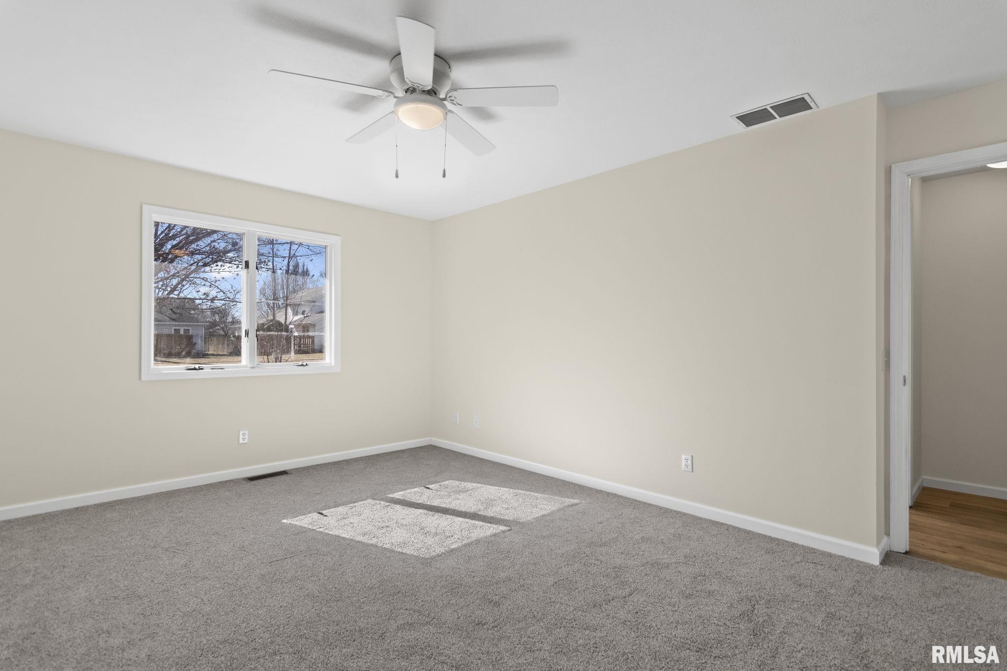 1805 S Buhr Mill Court