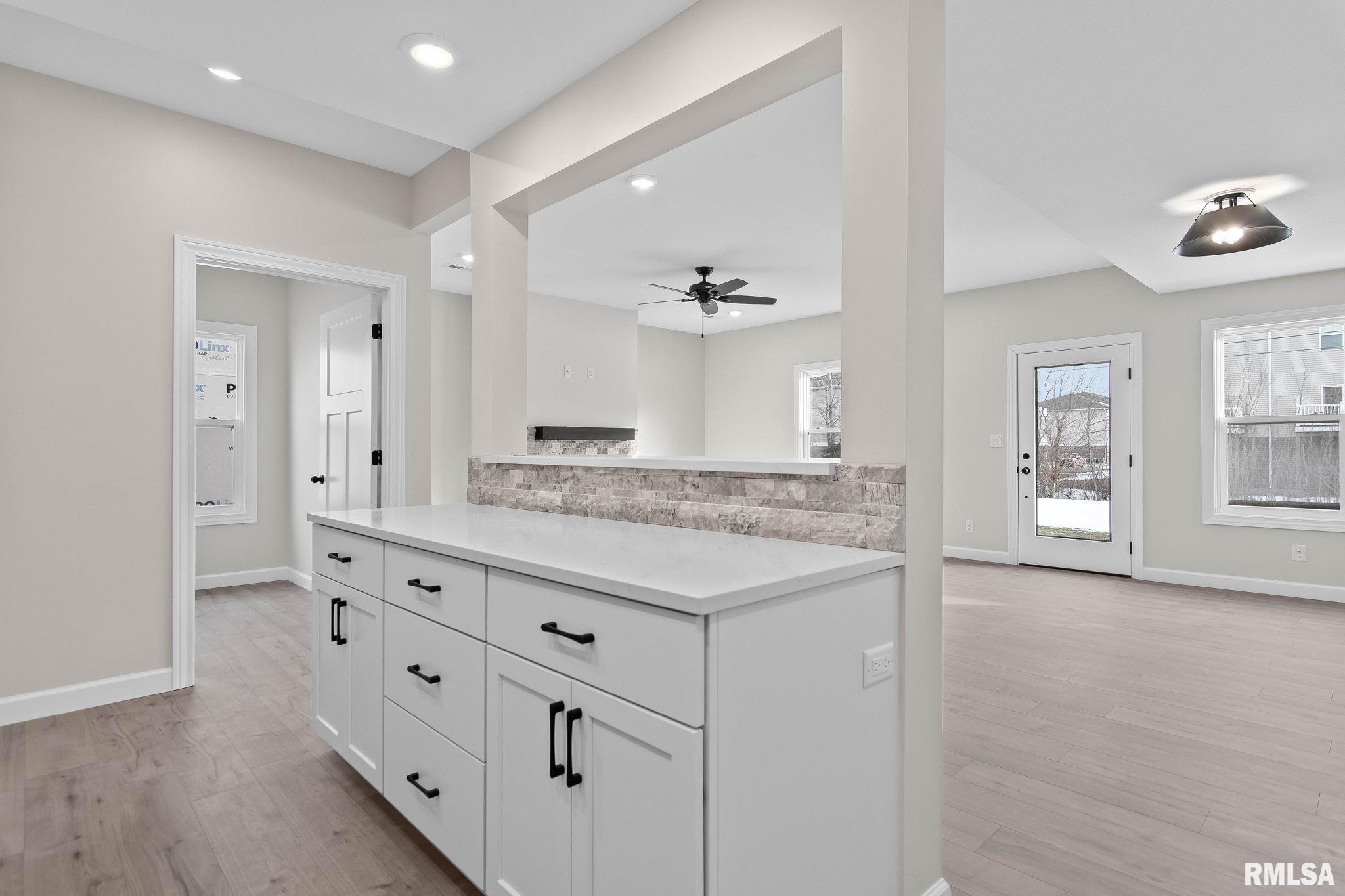 4234 WESTGATE Drive