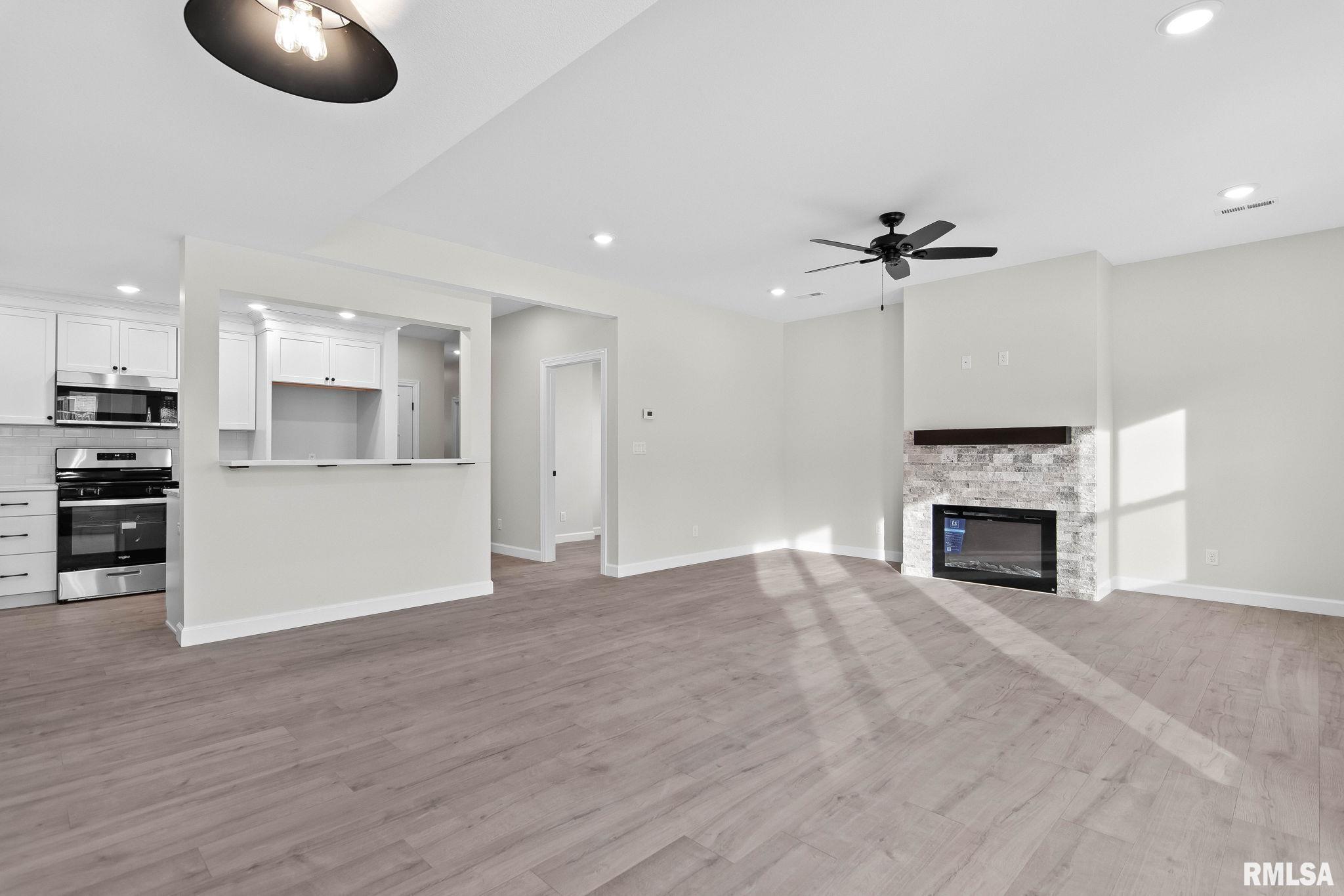 4234 WESTGATE Drive