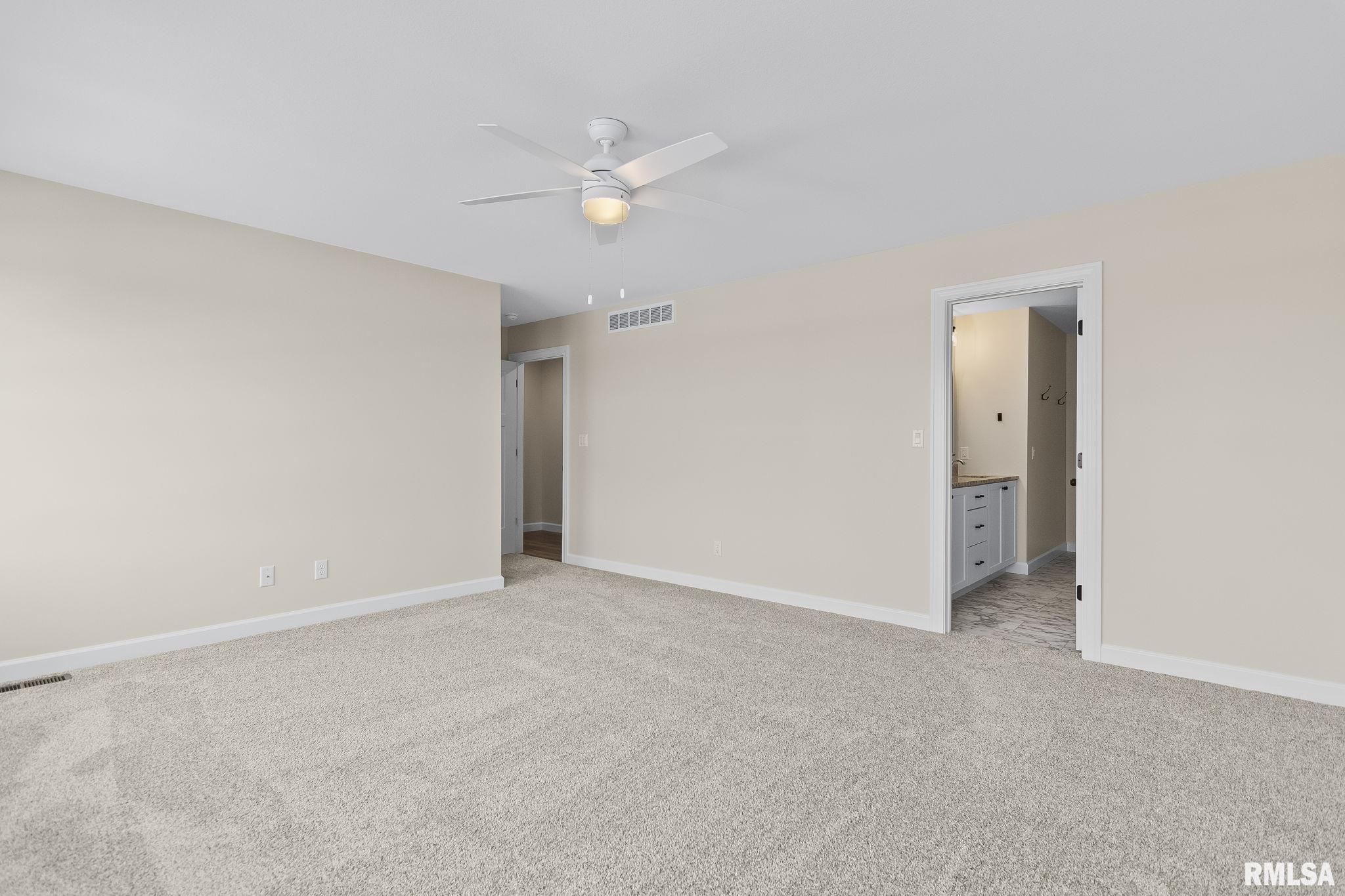 4236 WESTGATE Drive