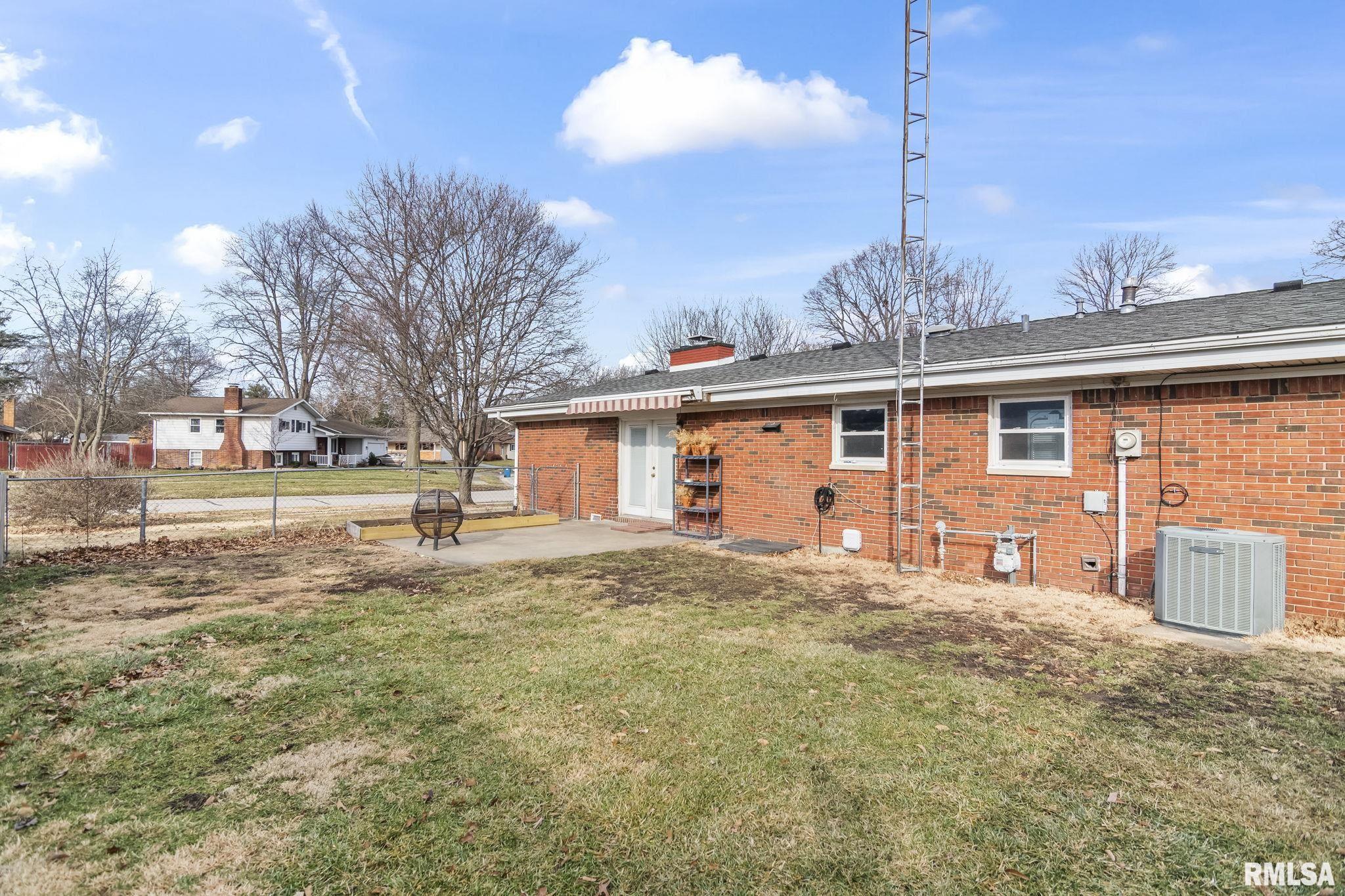 6 ANDOVER Drive