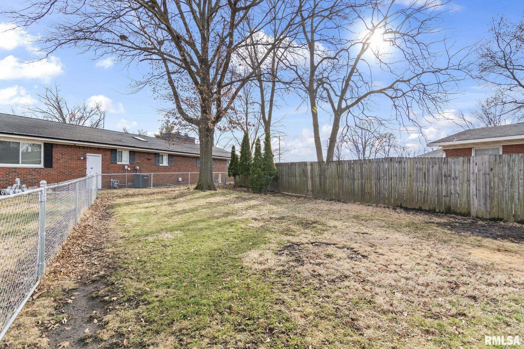 6 ANDOVER Drive