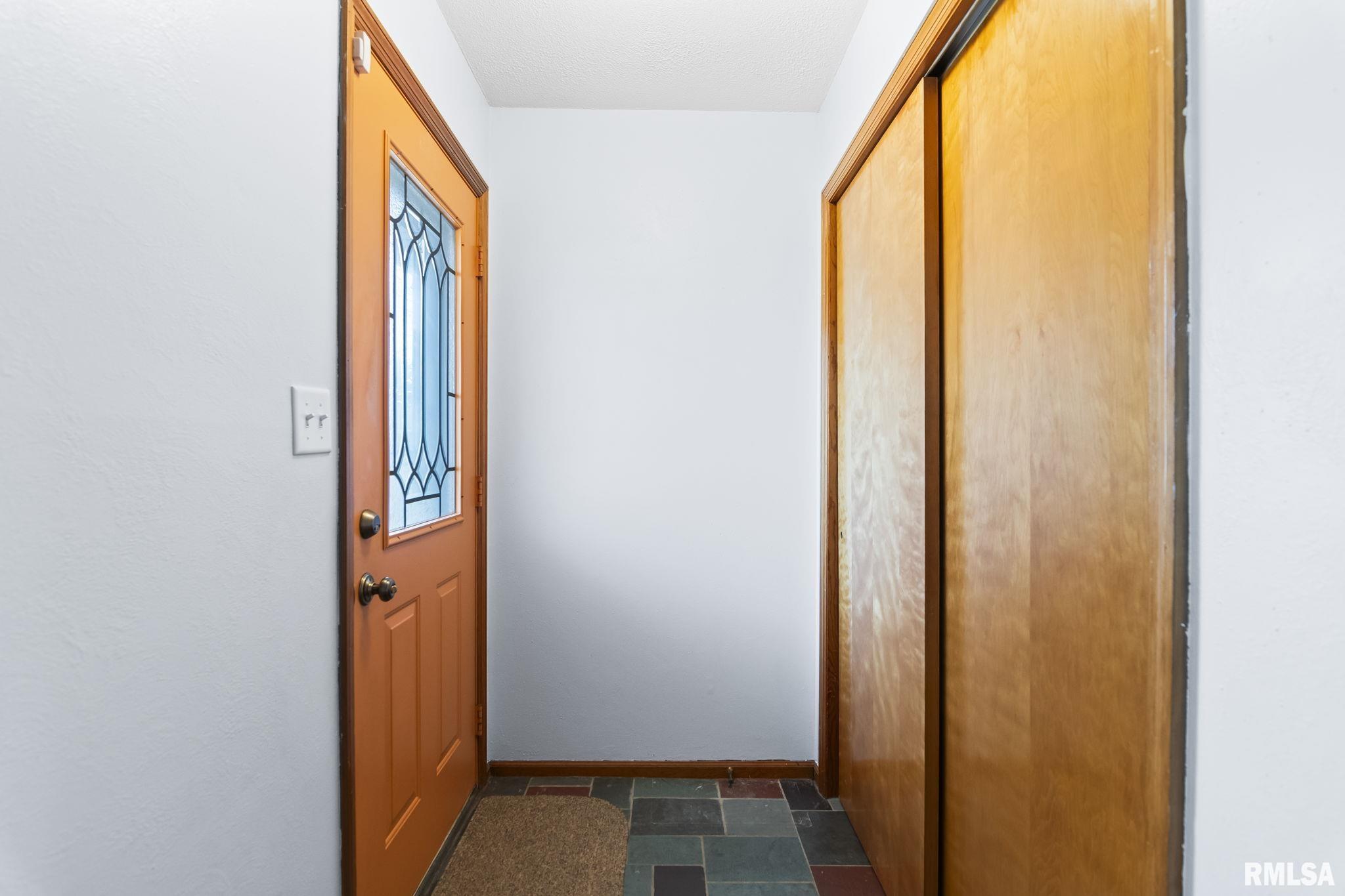 6 ANDOVER Drive