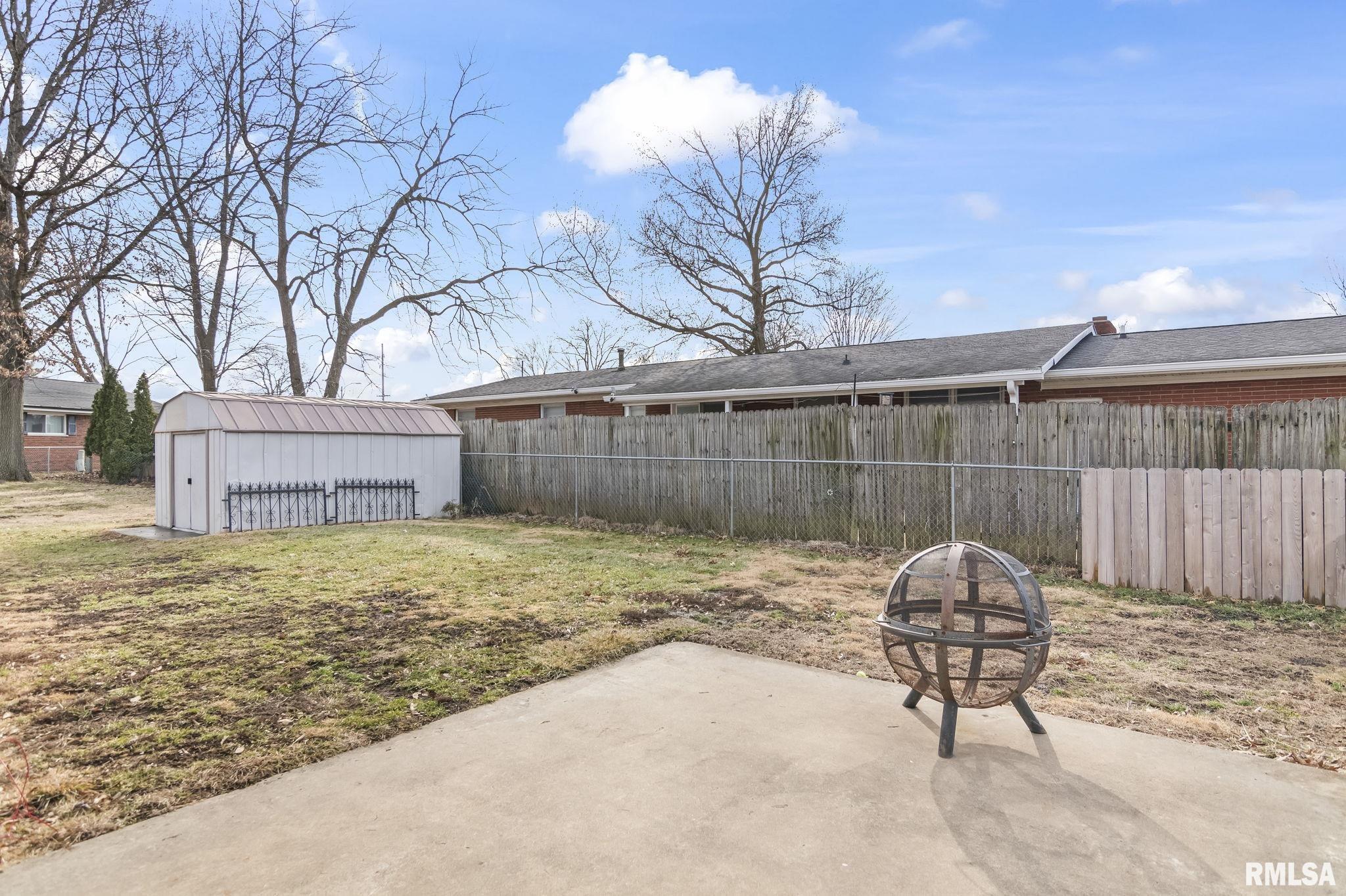 6 ANDOVER Drive