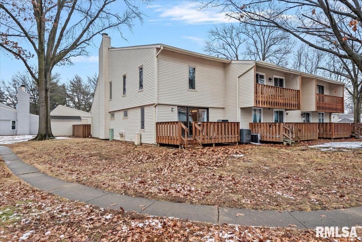 58 COUNTRY Place Unit: 58