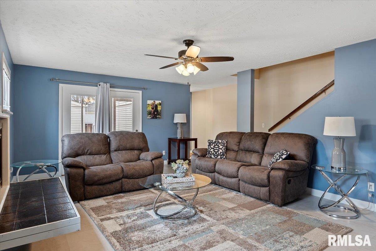 58 COUNTRY Place Unit: 58