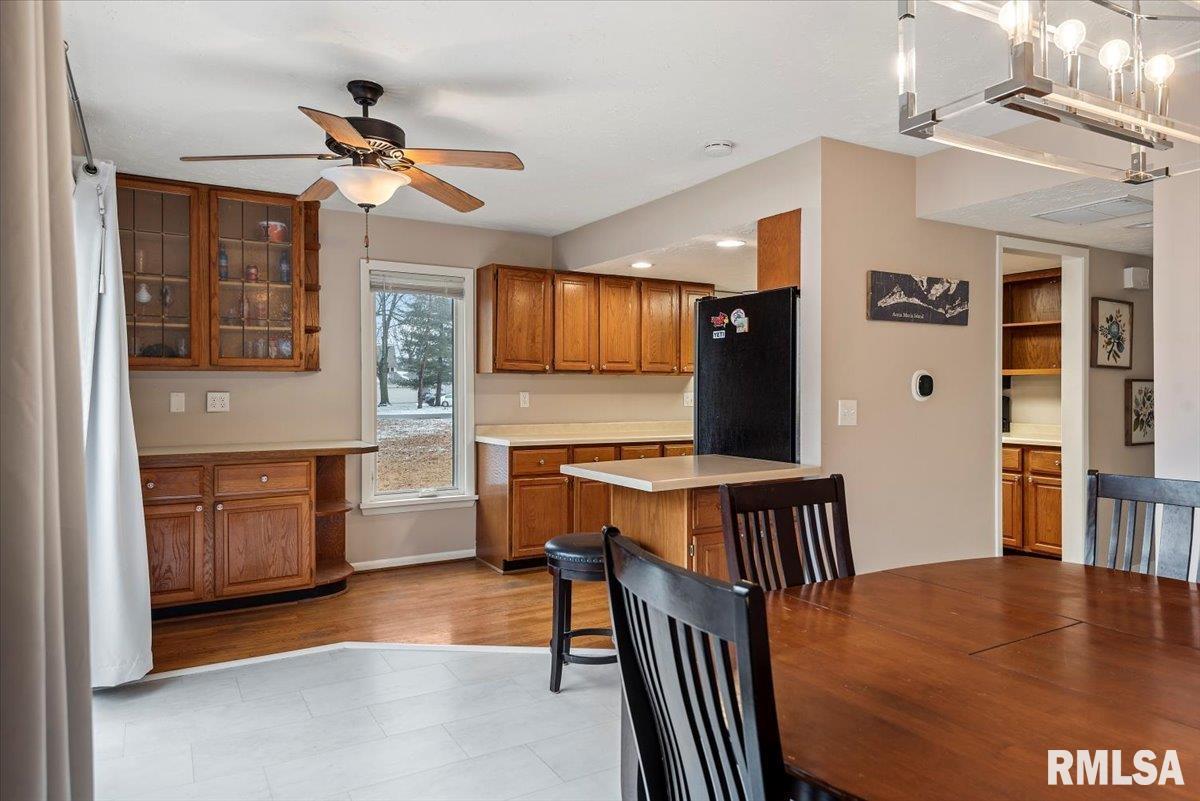 58 COUNTRY Place Unit: 58