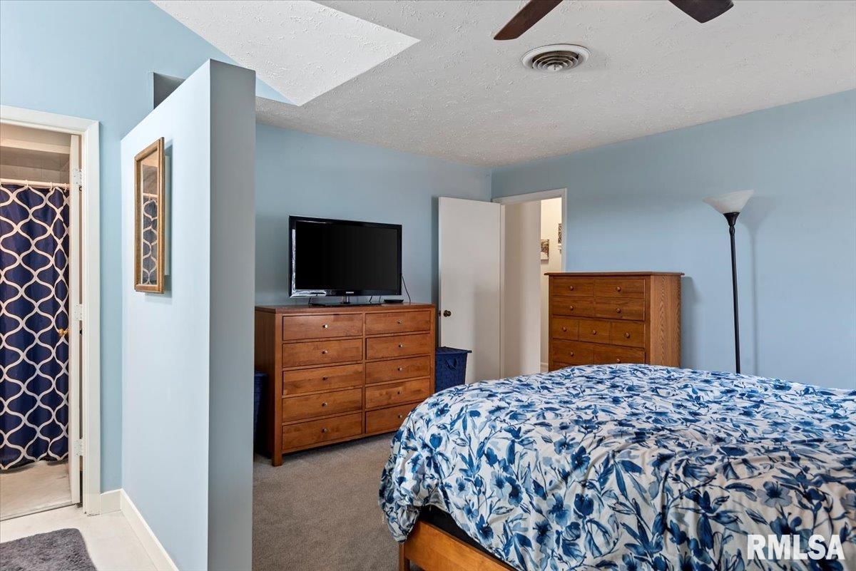 58 COUNTRY Place Unit: 58