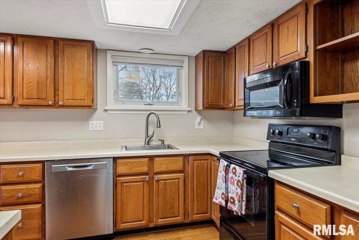 58 COUNTRY Place Unit: 58