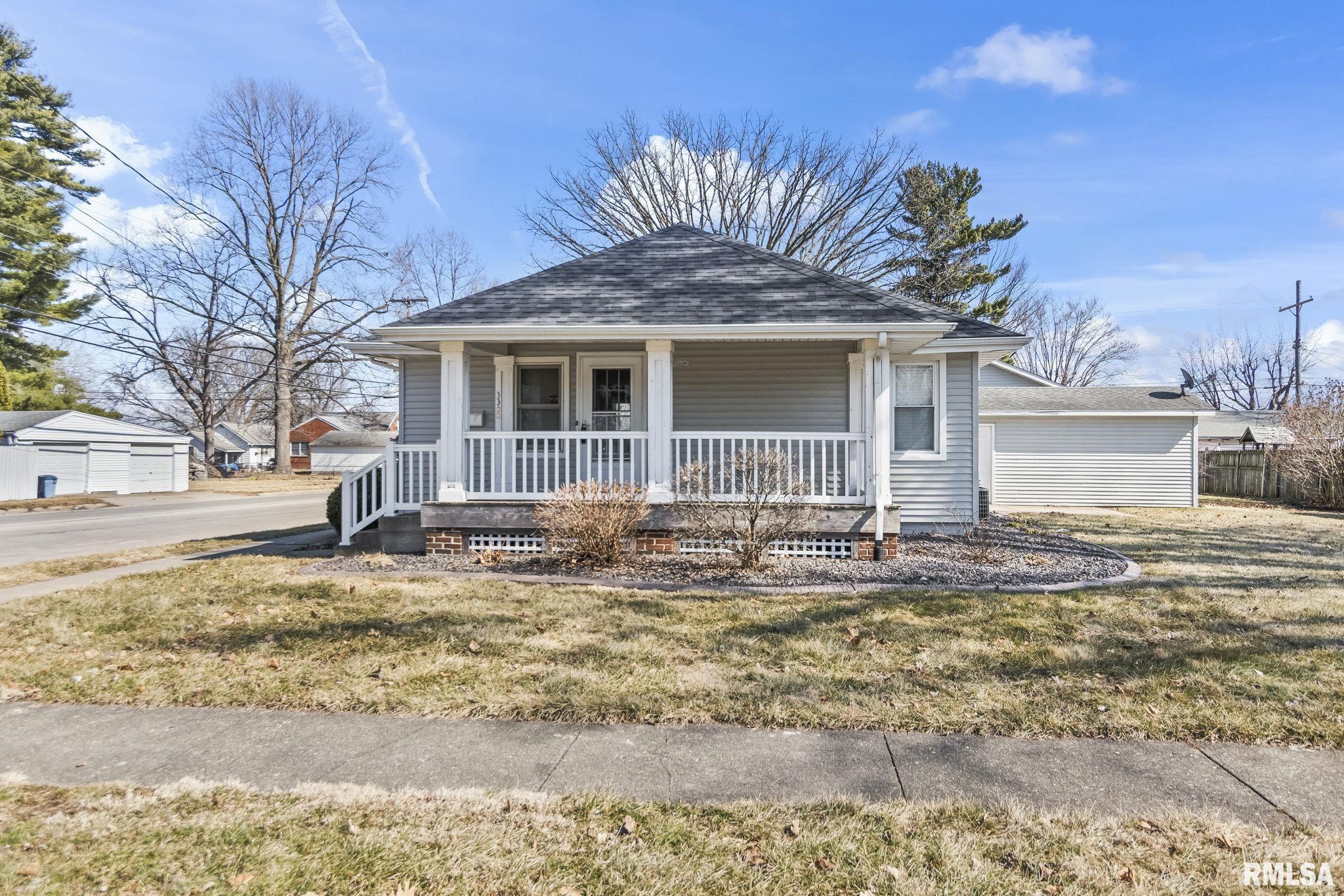 3300 S 4TH Street