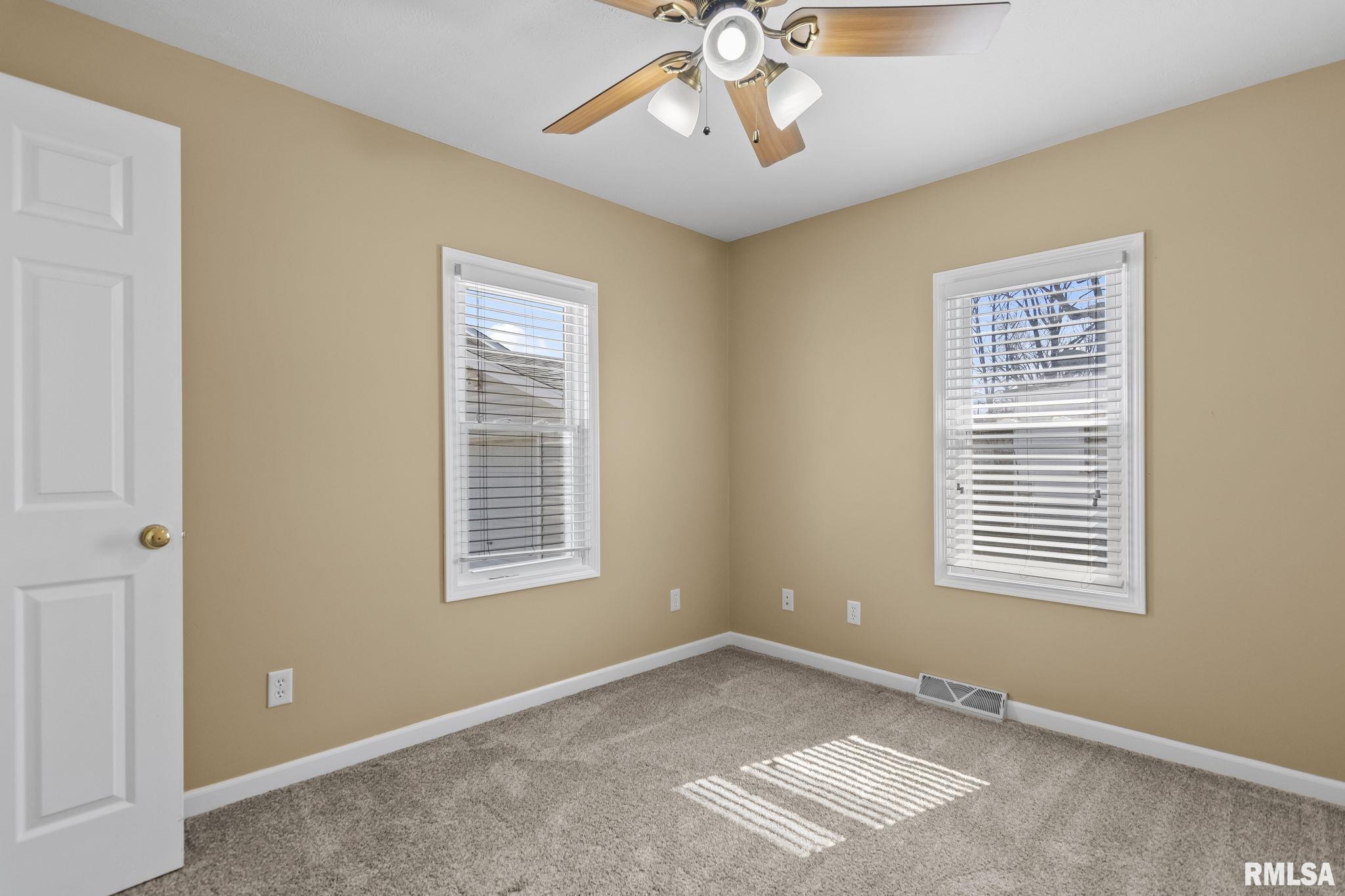 3300 S 4TH Street