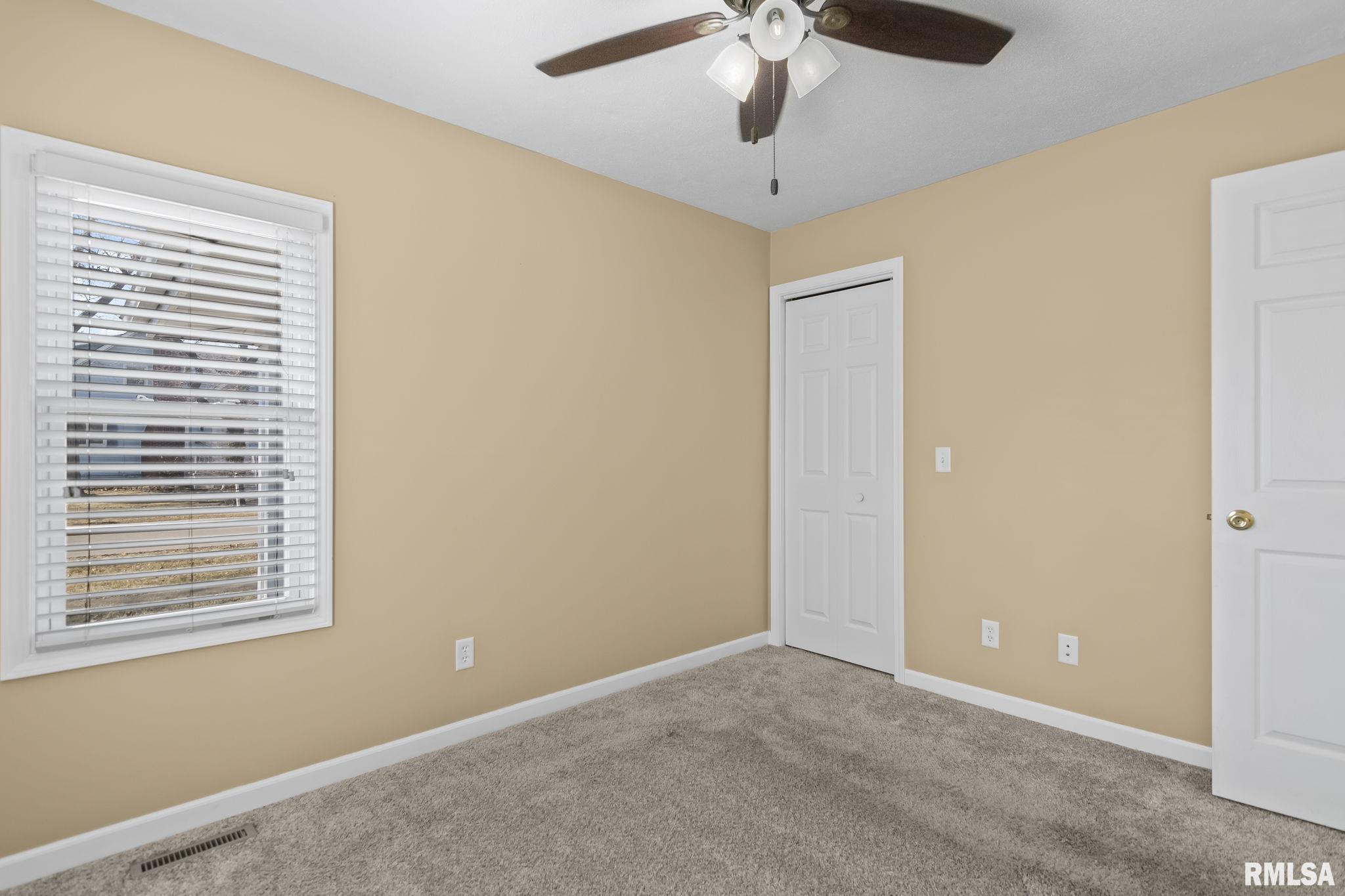 3300 S 4TH Street