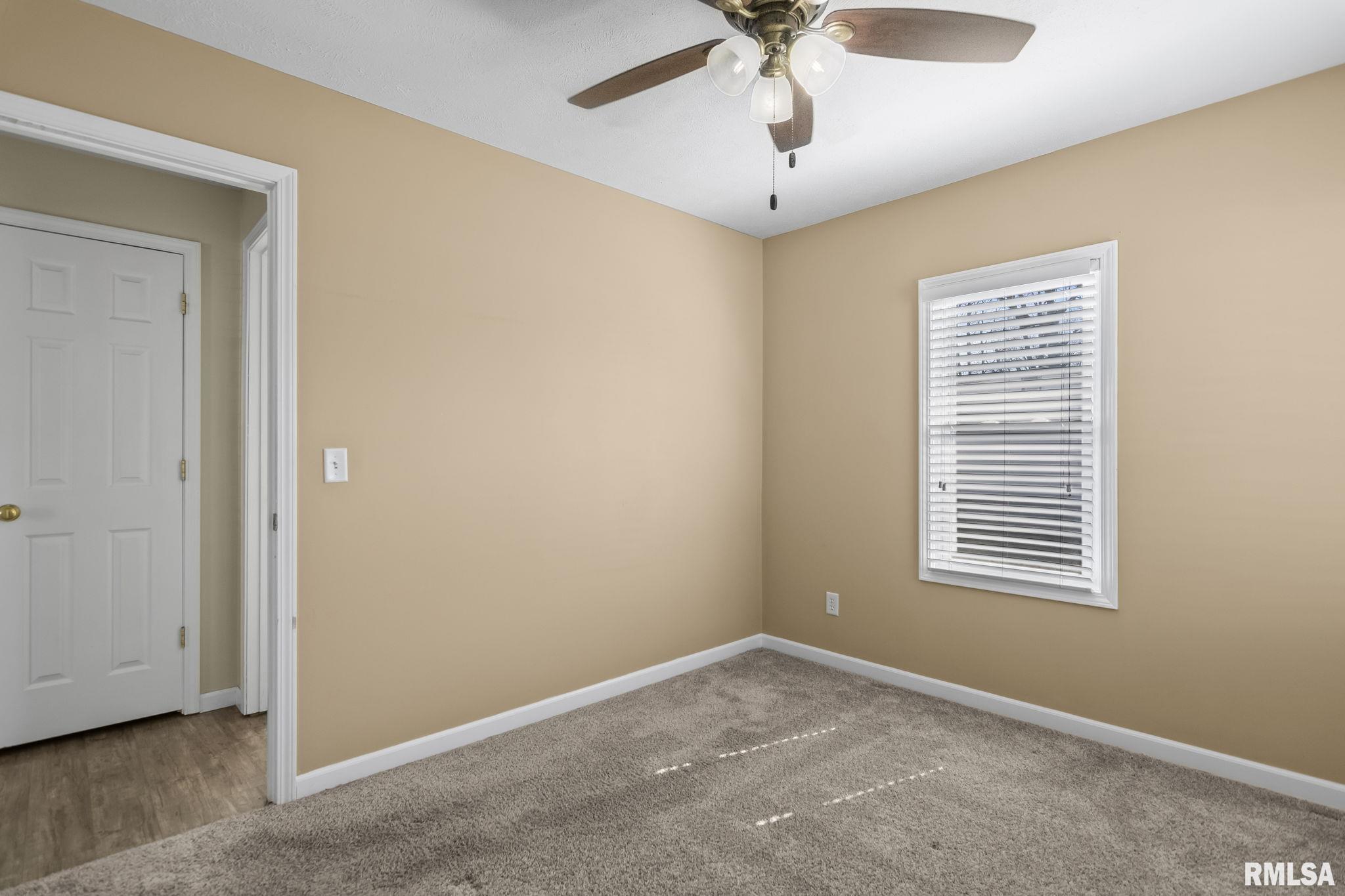 3300 S 4TH Street