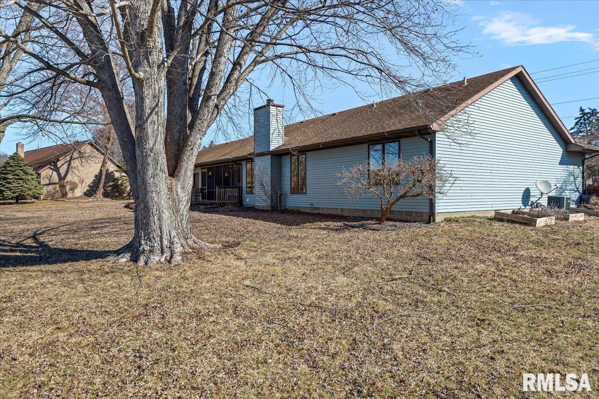 5349 N Cotton Hill Road