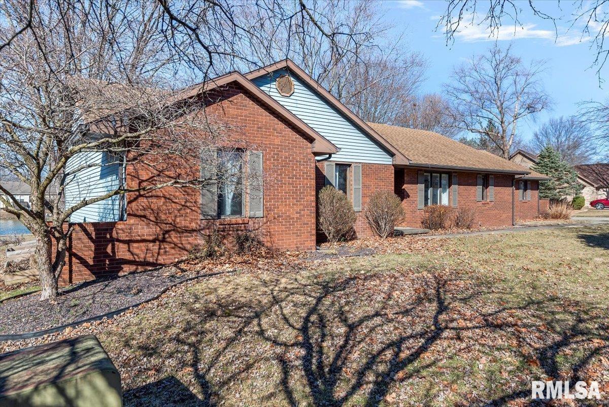 5349 N Cotton Hill Road