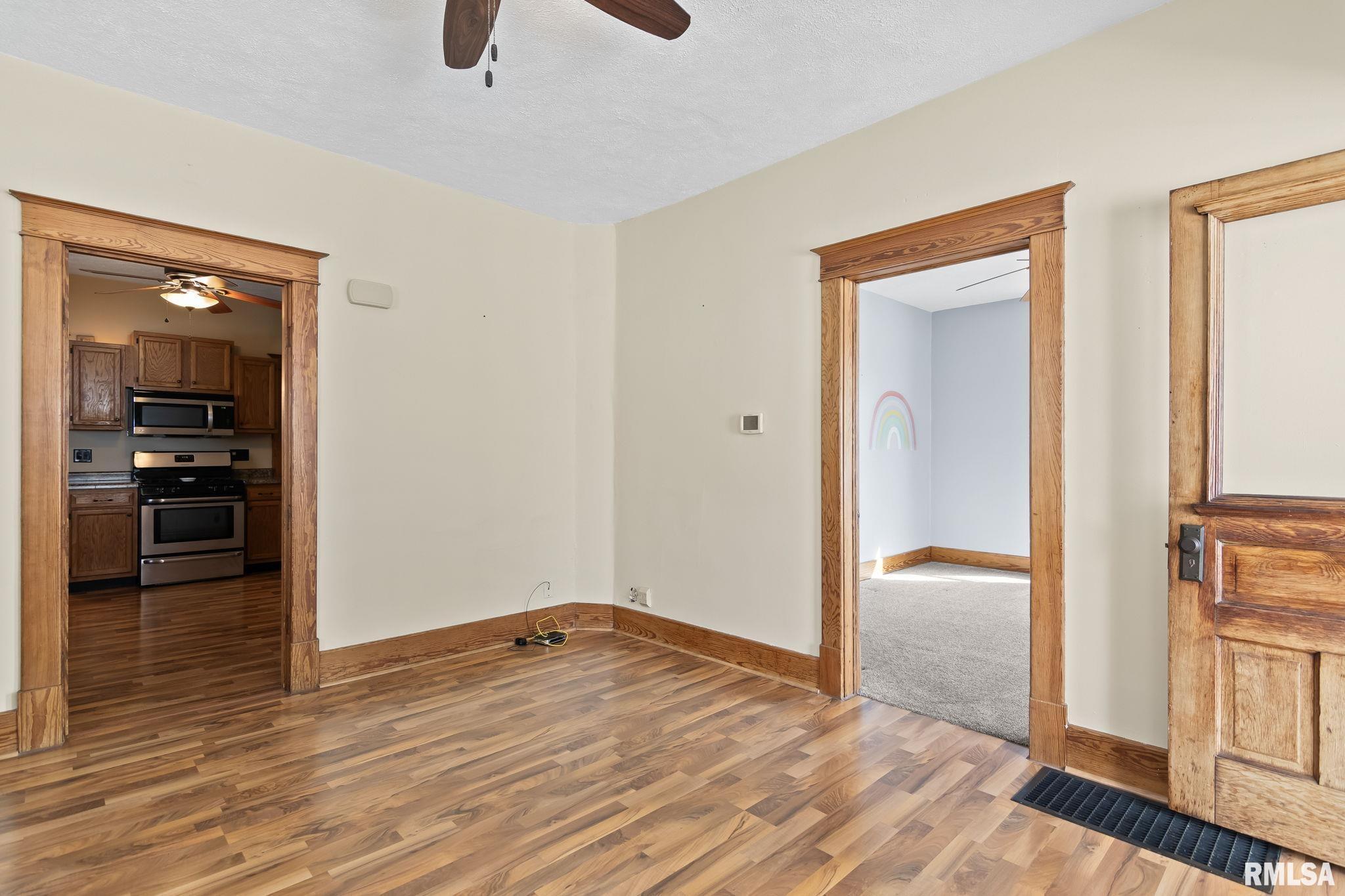 309 E Harpole Street