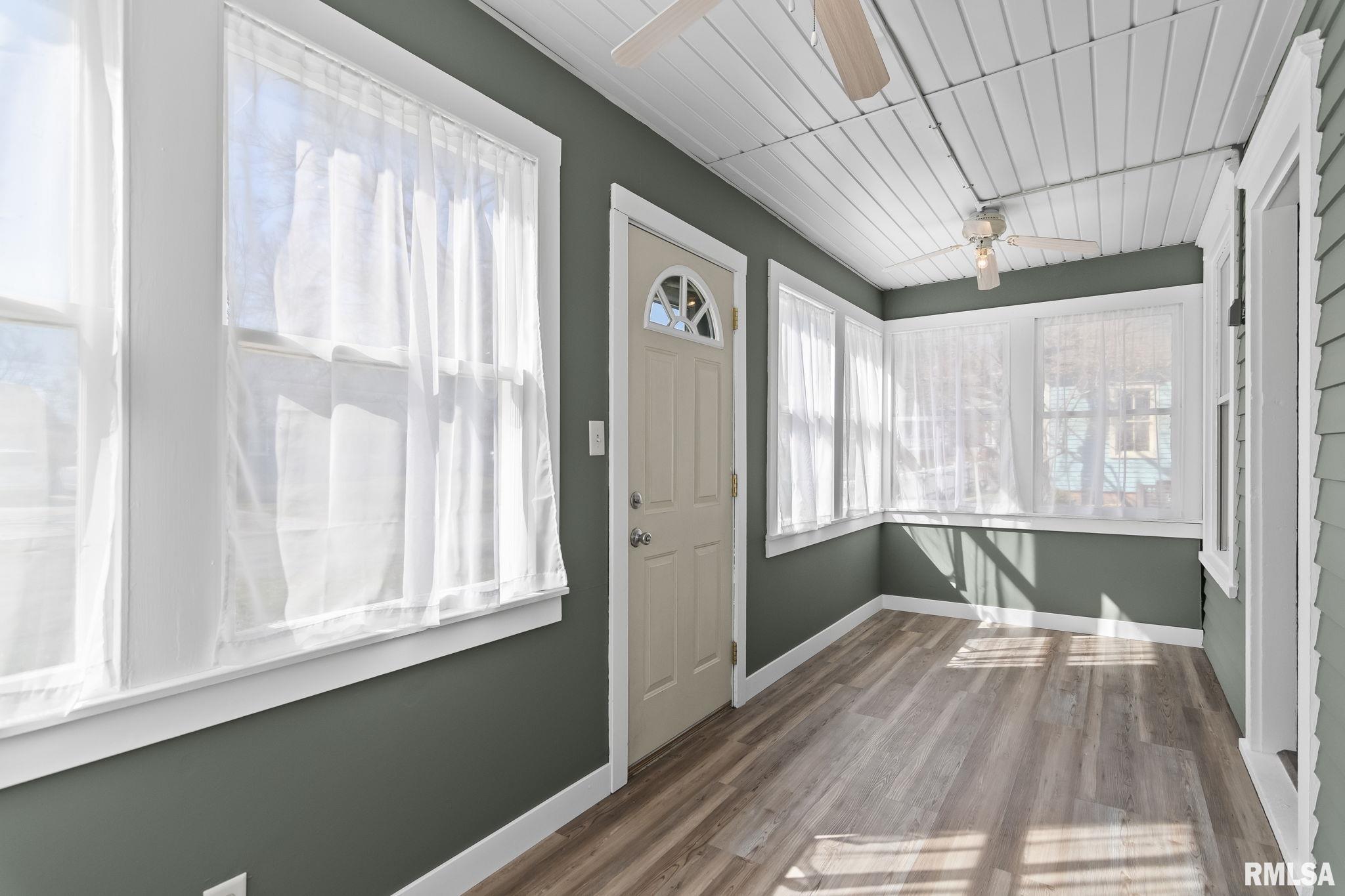 309 E Harpole Street