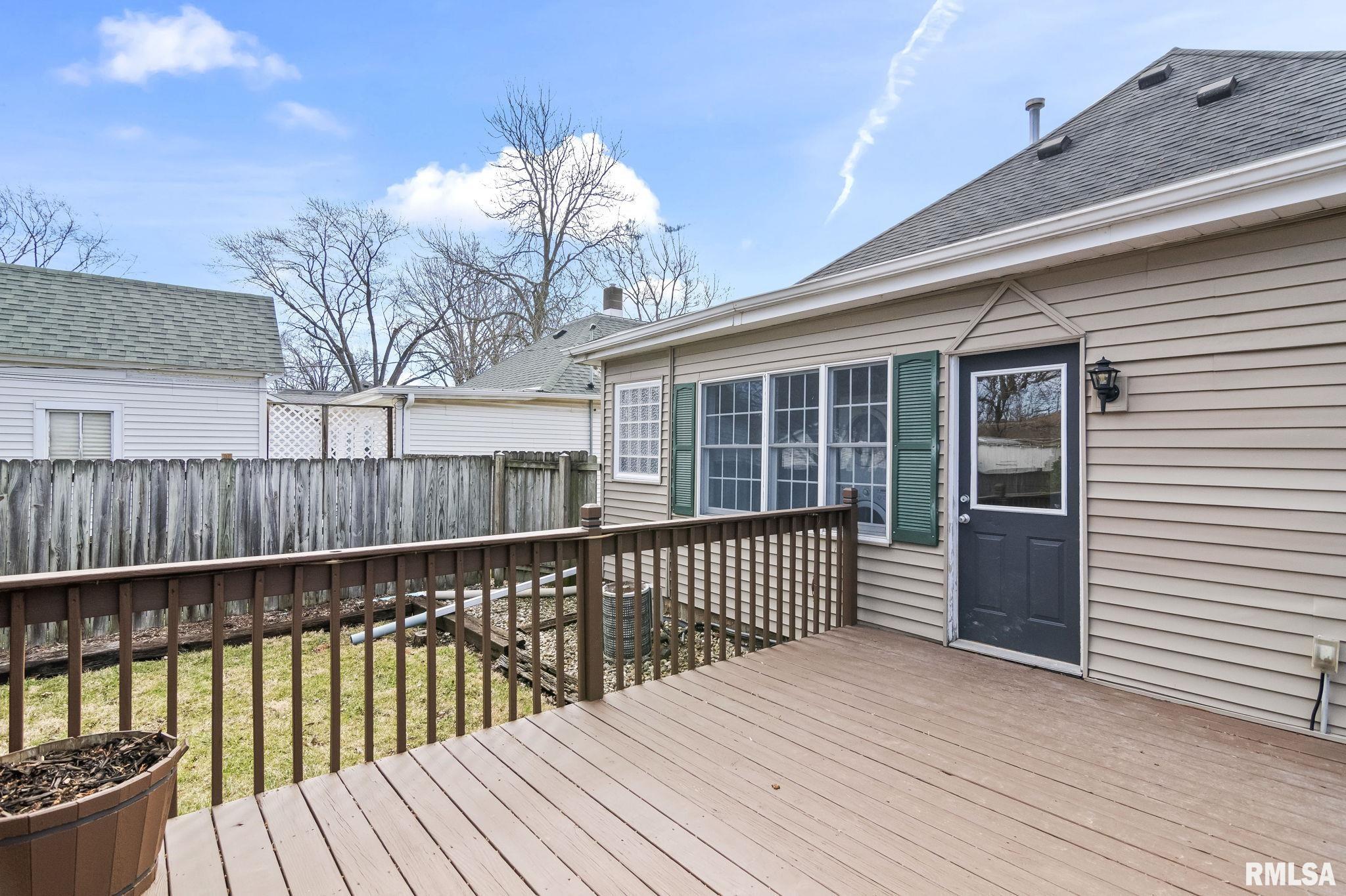 309 E Harpole Street