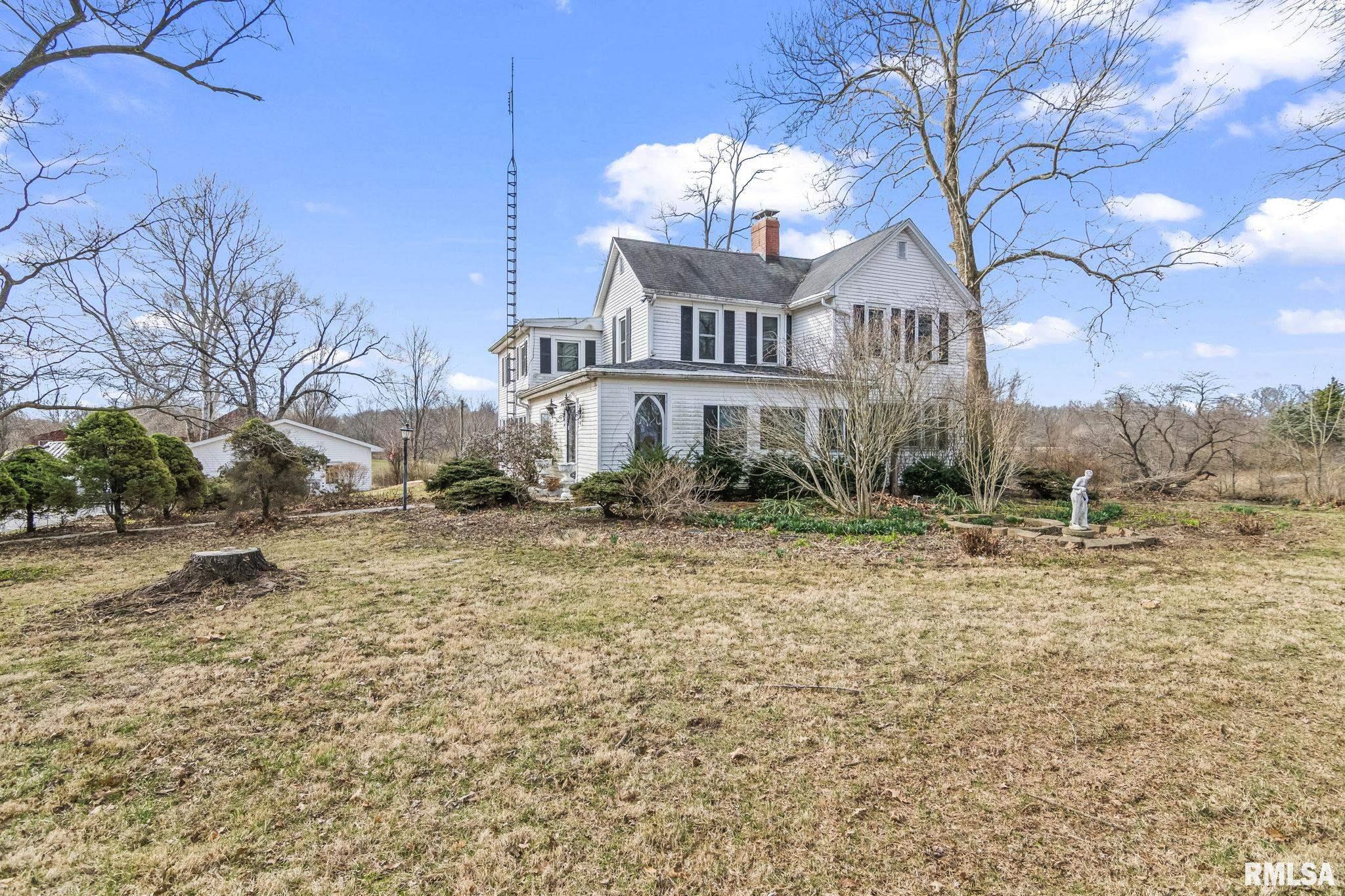 570 W ANDREW Road