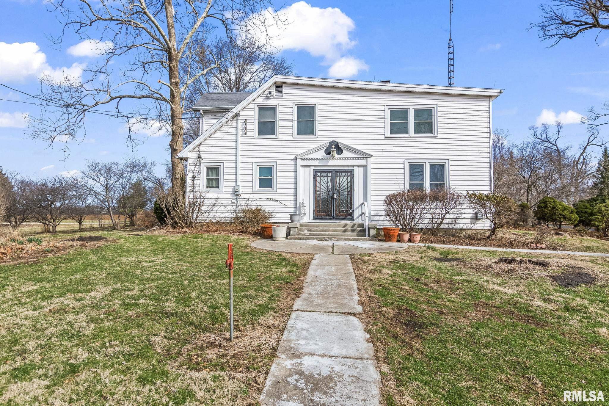 570 W ANDREW Road